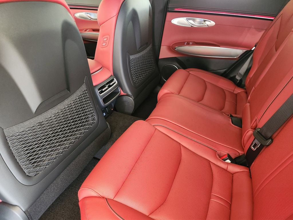 2026 GENESIS GV70 Sport Advanced - Photo 23