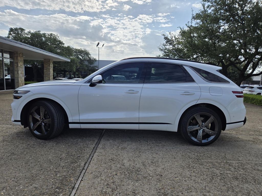 2025 Genesis GV70 3.5T Sport photo 2