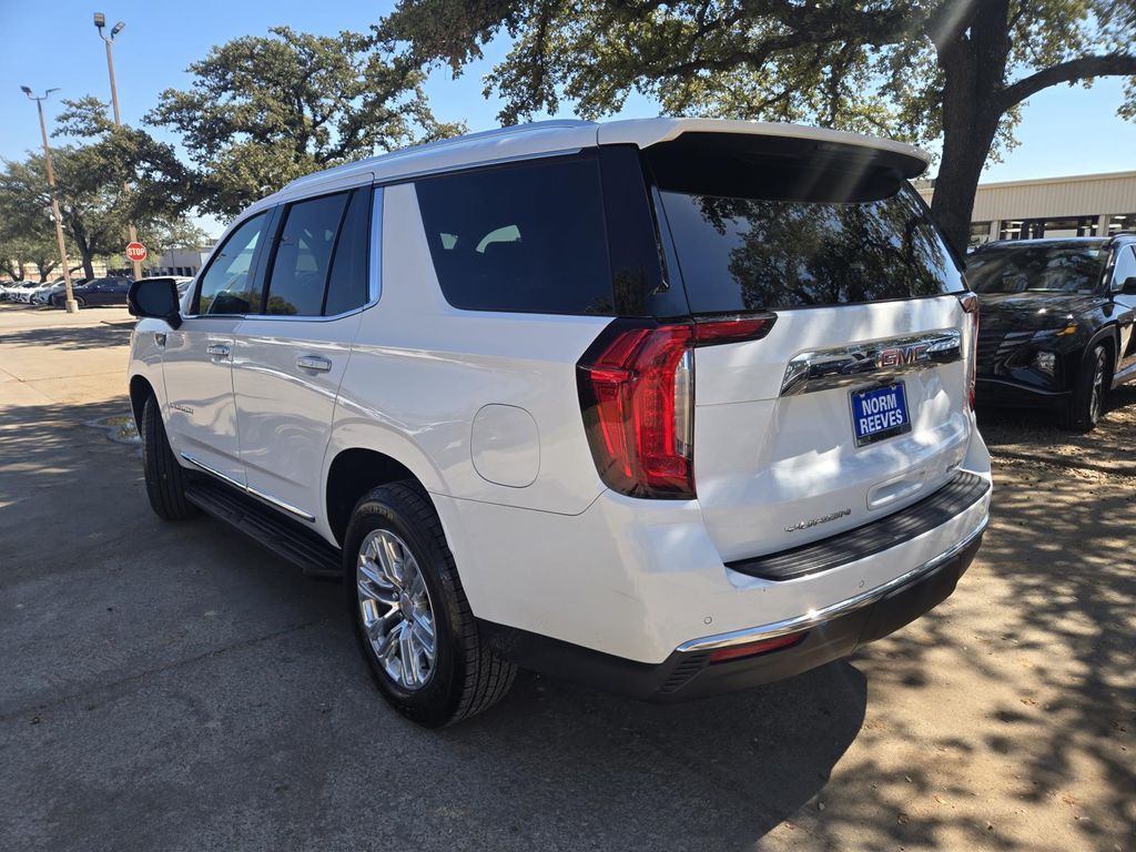 2021 Gmc Yukon SLT photo 3