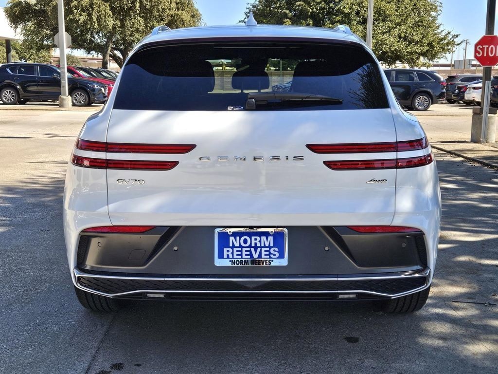 New 2026 Genesis GV70 2.5T Advanced SUV