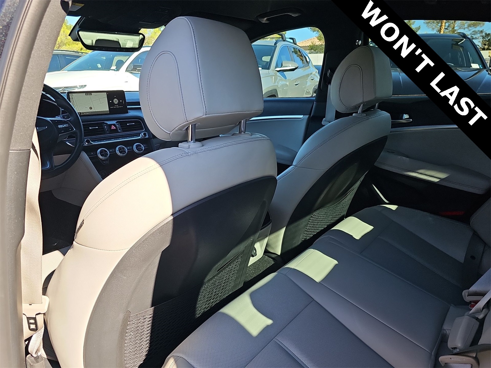 Thumbnail: 2023 Genesis G70 - 16