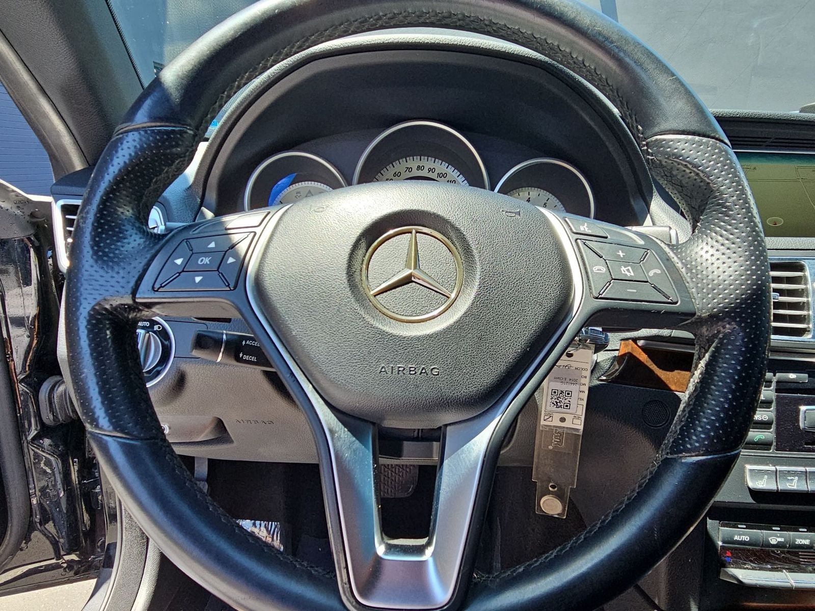 Thumbnail: 2014 Mercedes-Benz E-Class - 19