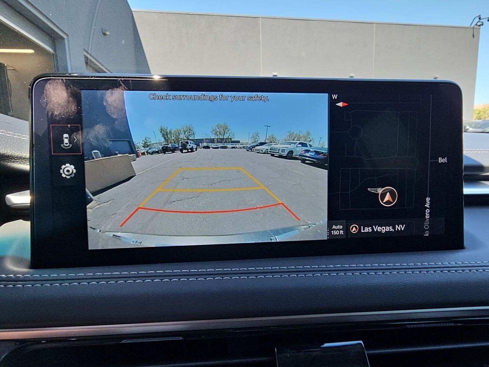 Thumbnail: 2025 Genesis G70 - 25