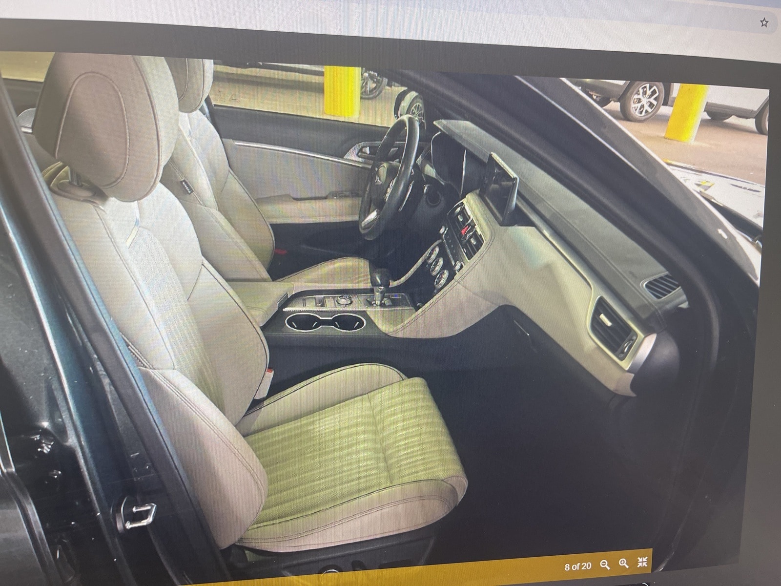 Thumbnail: 2023 Genesis G70 - 8