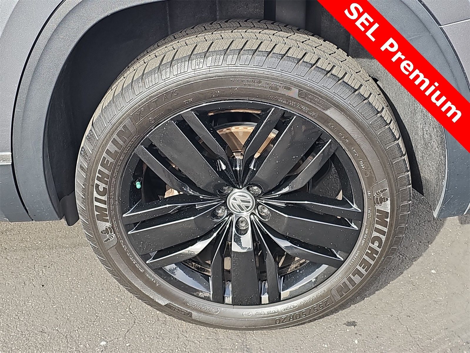 Thumbnail: 2019 Volkswagen Atlas - 12