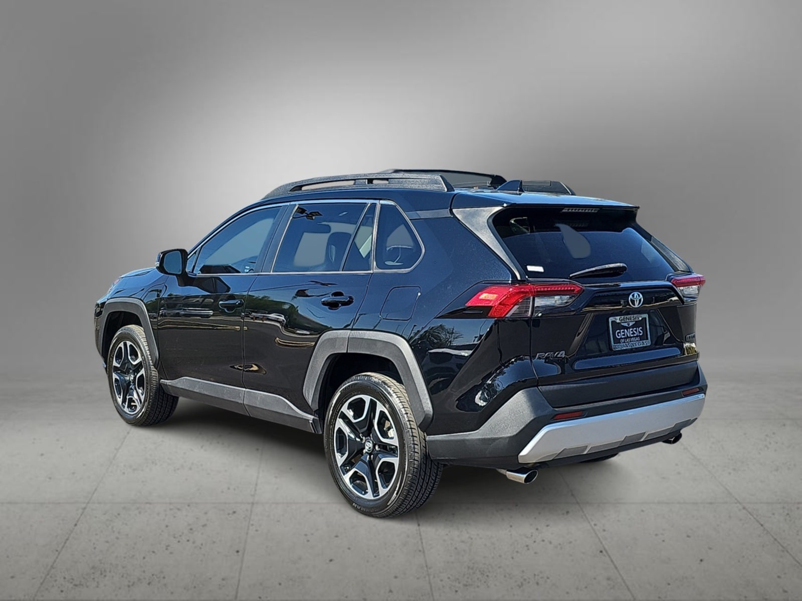 Thumbnail: 2019 Toyota RAV4 - 7