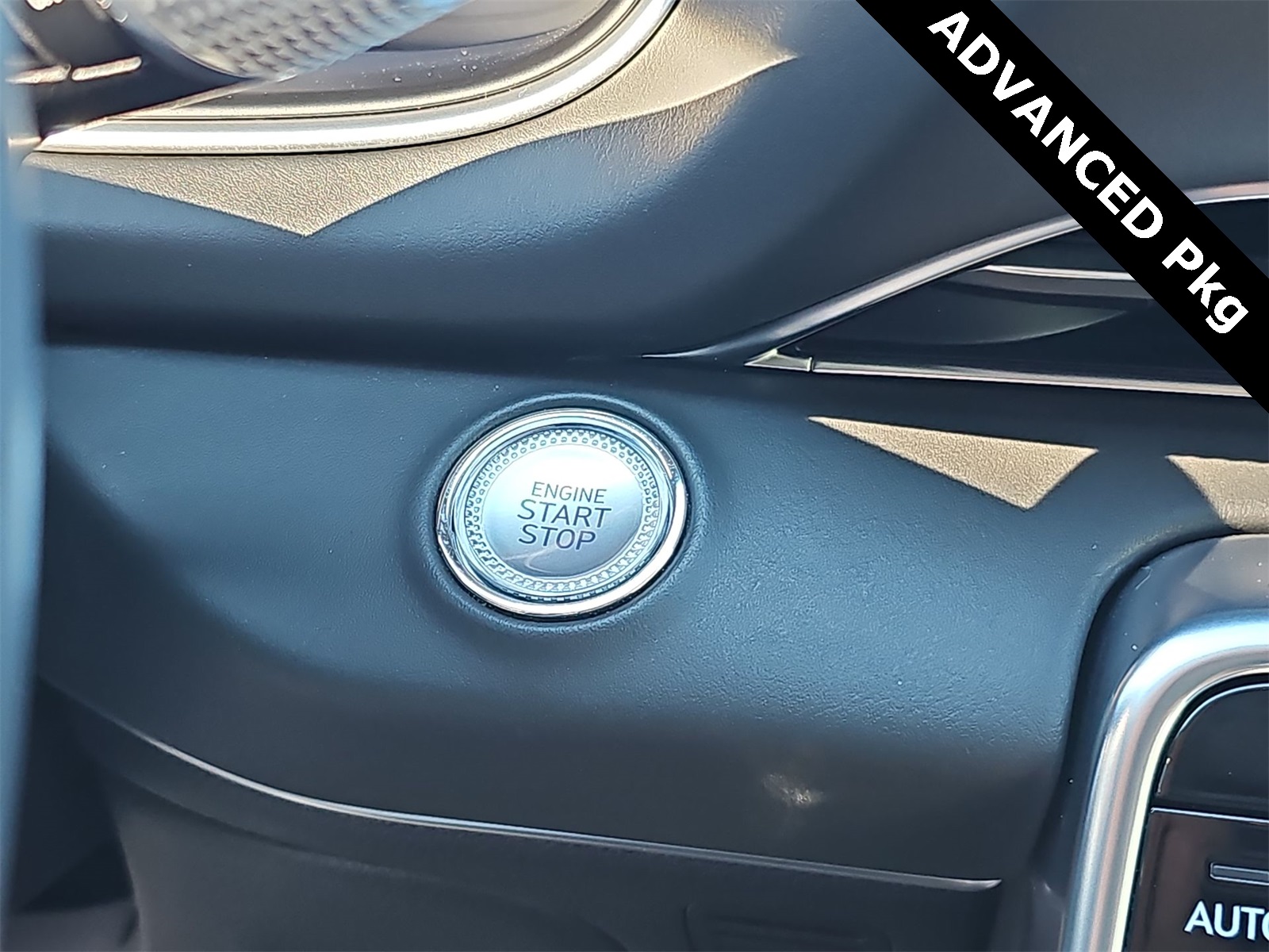 Thumbnail: 2024 Genesis GV80 - 24