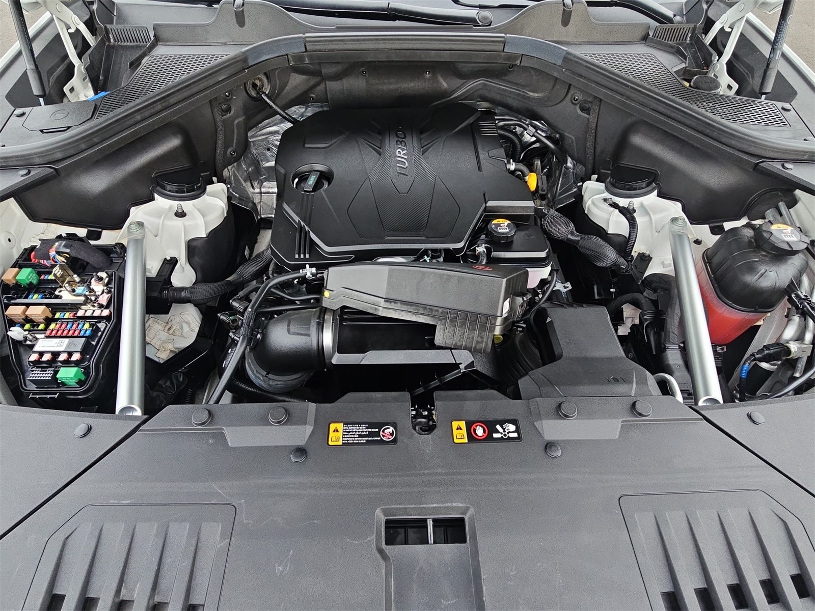 Thumbnail: 2023 Genesis GV80 - 13