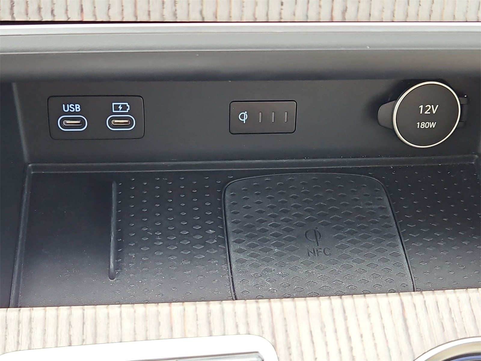 Thumbnail: 2025 Genesis GV80 - 28