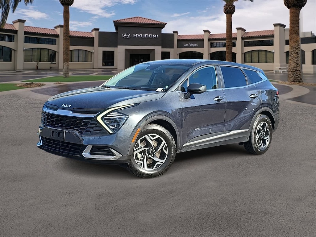 Used 2024 Kia Sportage LX SUV