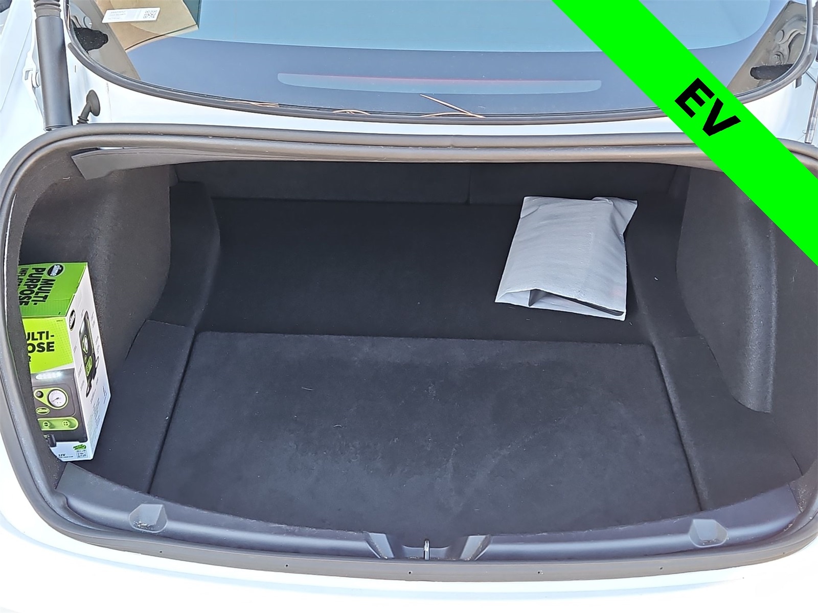 Thumbnail: 2023 Tesla Model 3 - 22