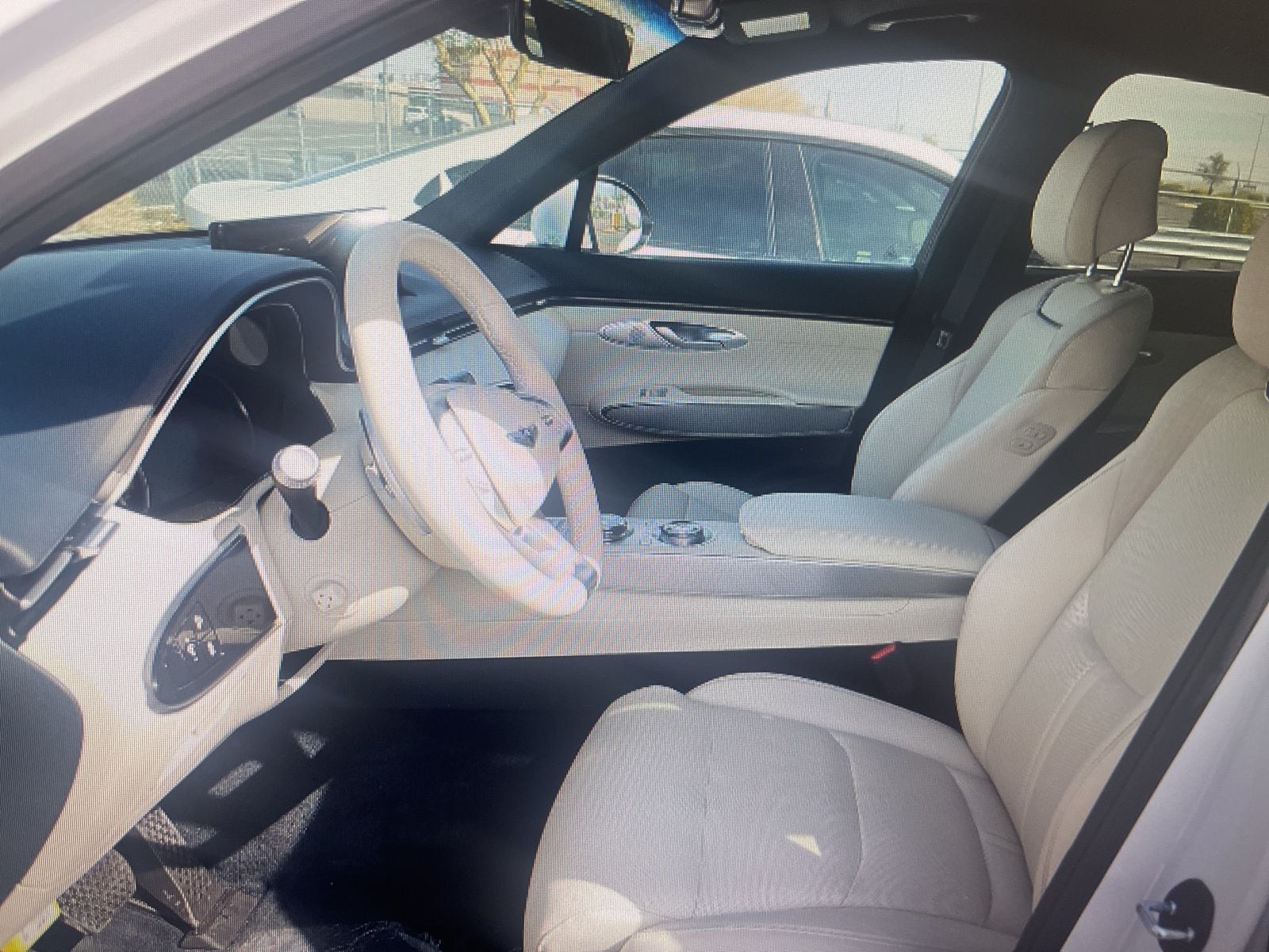 Thumbnail: 2025 Genesis GV70 - 9