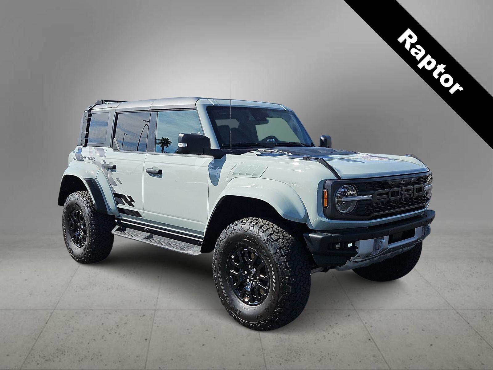 Thumbnail: 2024 Ford Bronco - 2