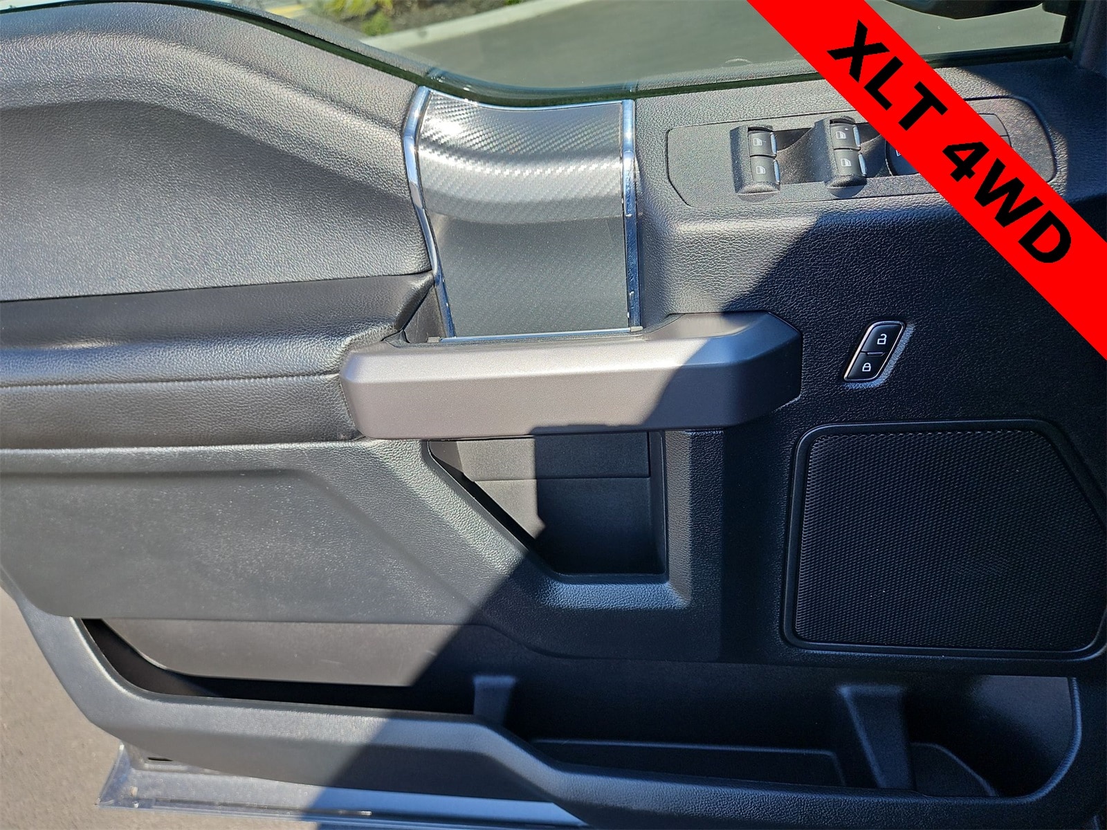 Thumbnail: 2019 Ford F-150 - 28