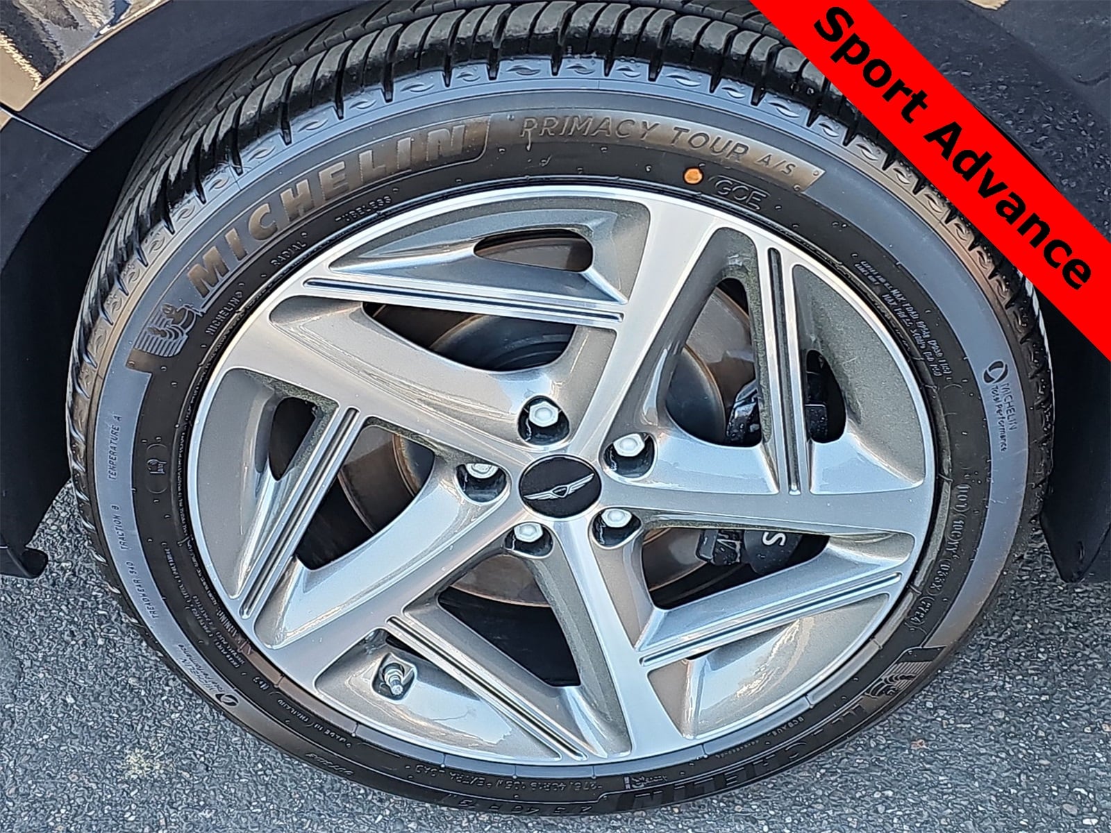 Thumbnail: 2025 Genesis G80 - 12