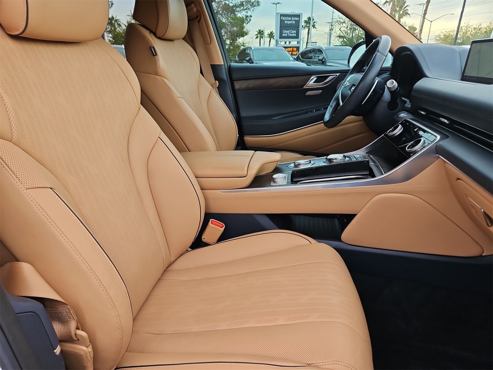 Thumbnail: 2023 Genesis GV80 - 18