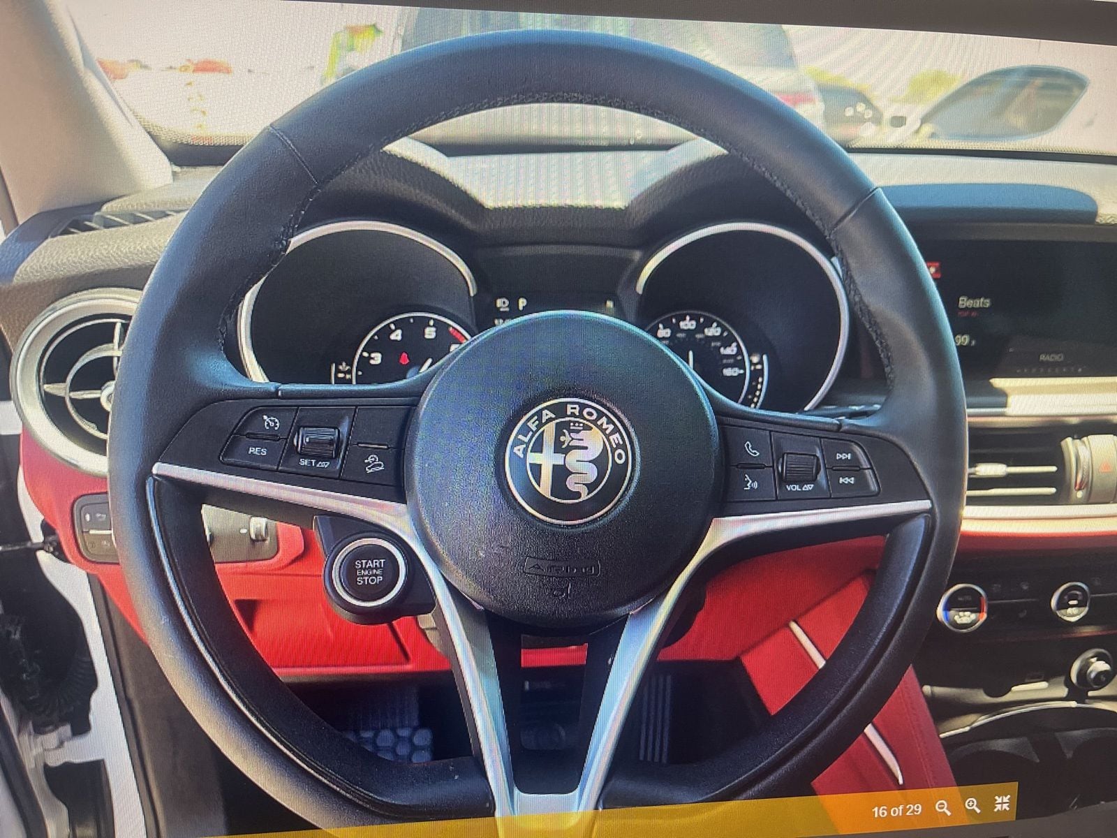 Thumbnail: 2019 Alfa Romeo Stelvio - 12