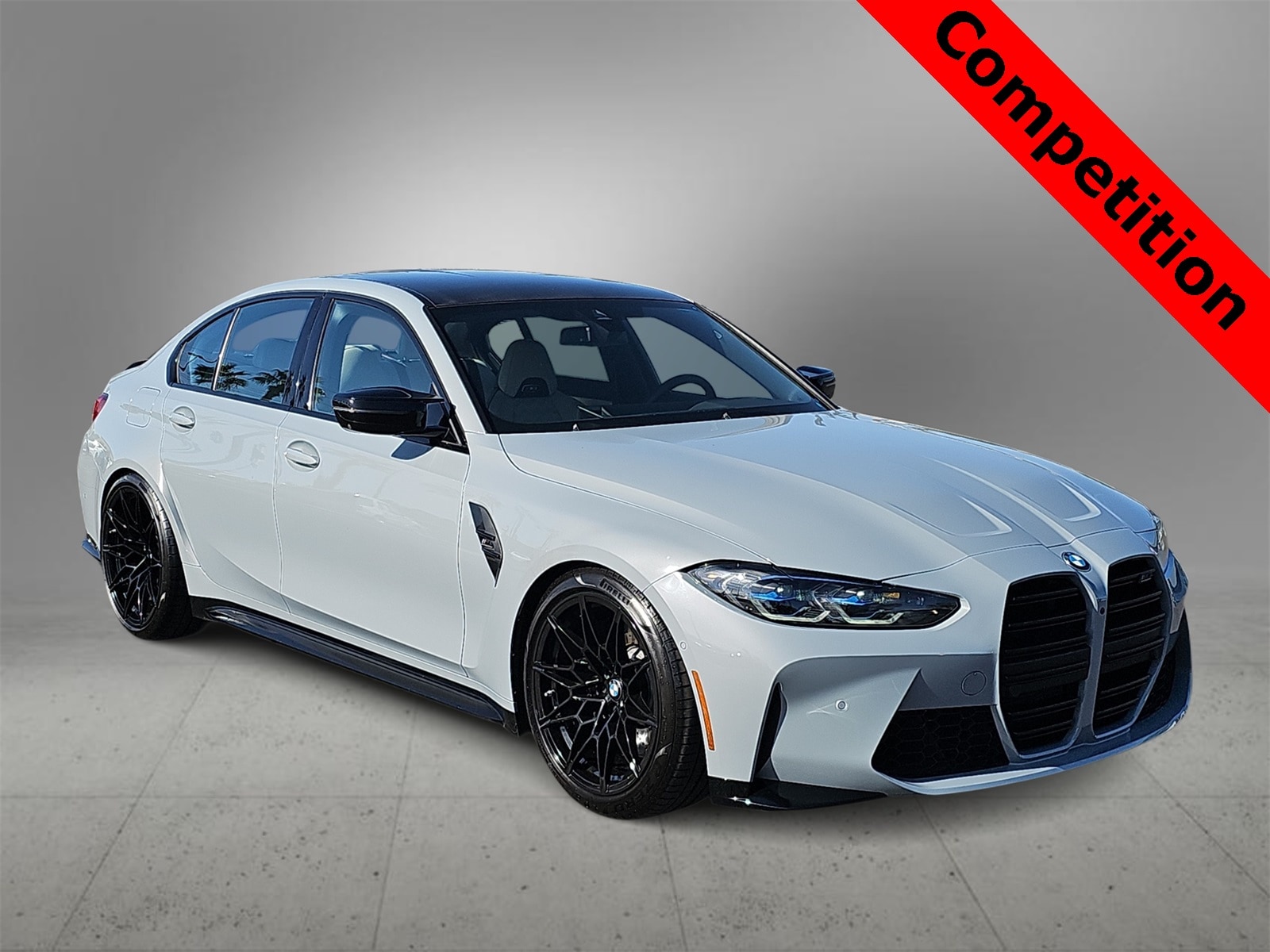 Thumbnail: 2023 BMW M3 - 2