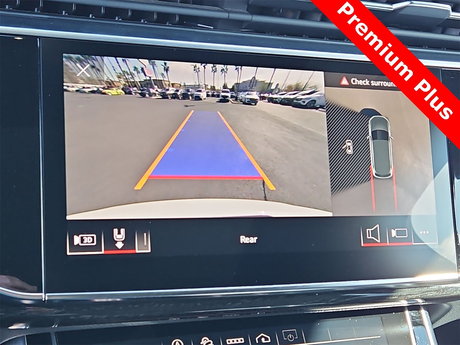 Thumbnail: 2021 Audi Q7 - 26