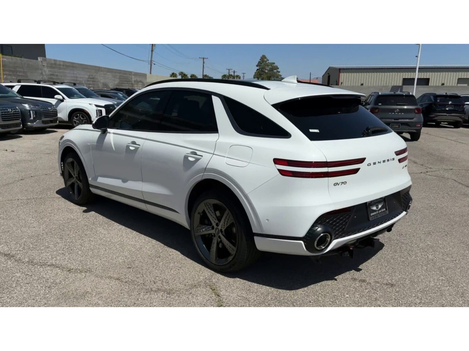 Thumbnail: 2025 Genesis GV70 - 10