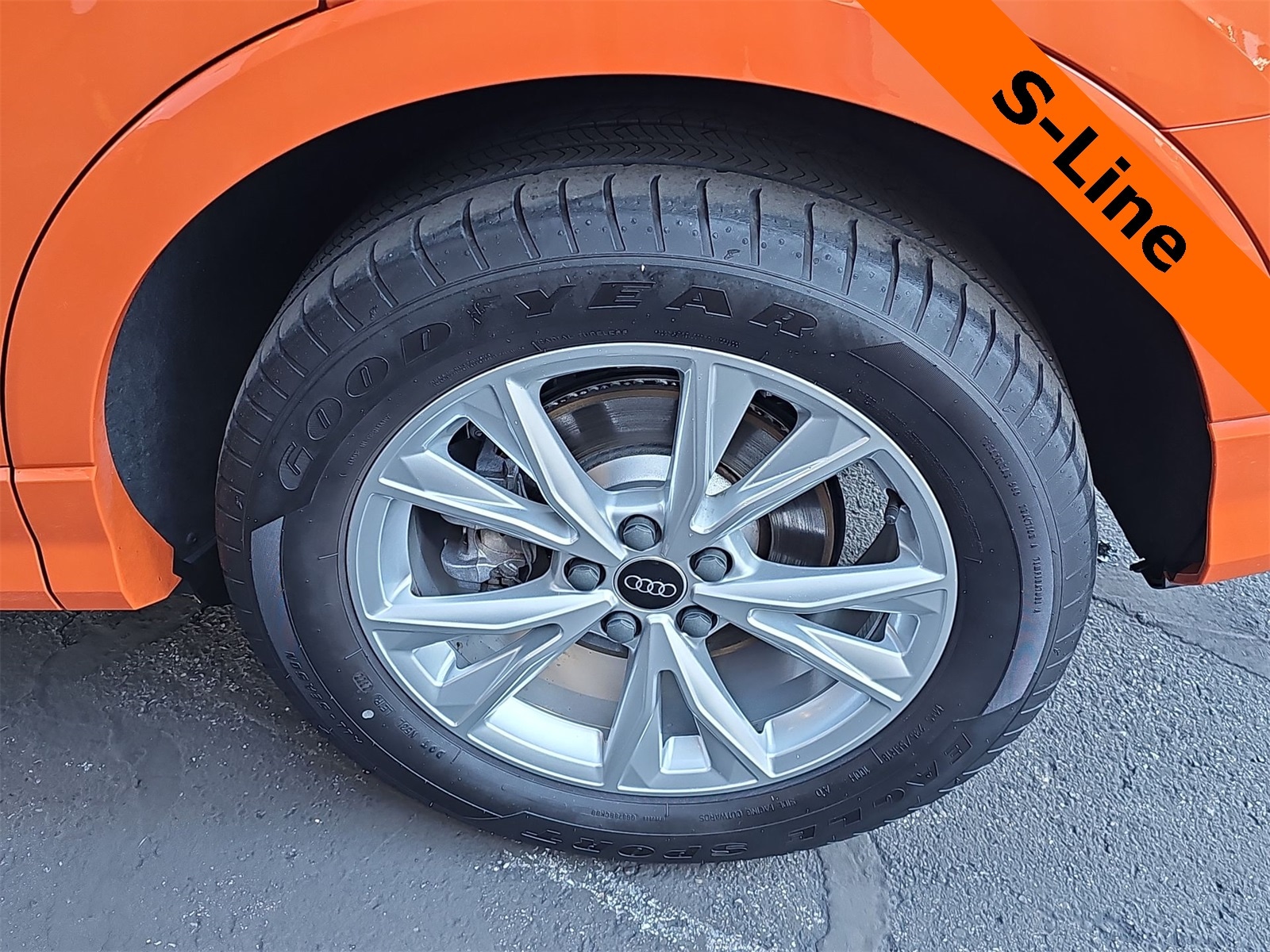 Thumbnail: 2022 Audi Q3 - 12