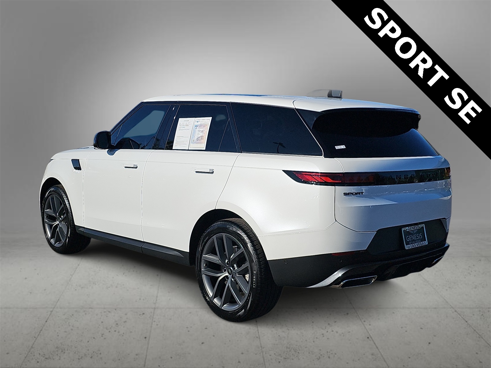 Thumbnail: 2024 Land Rover Range Rover Sport - 6