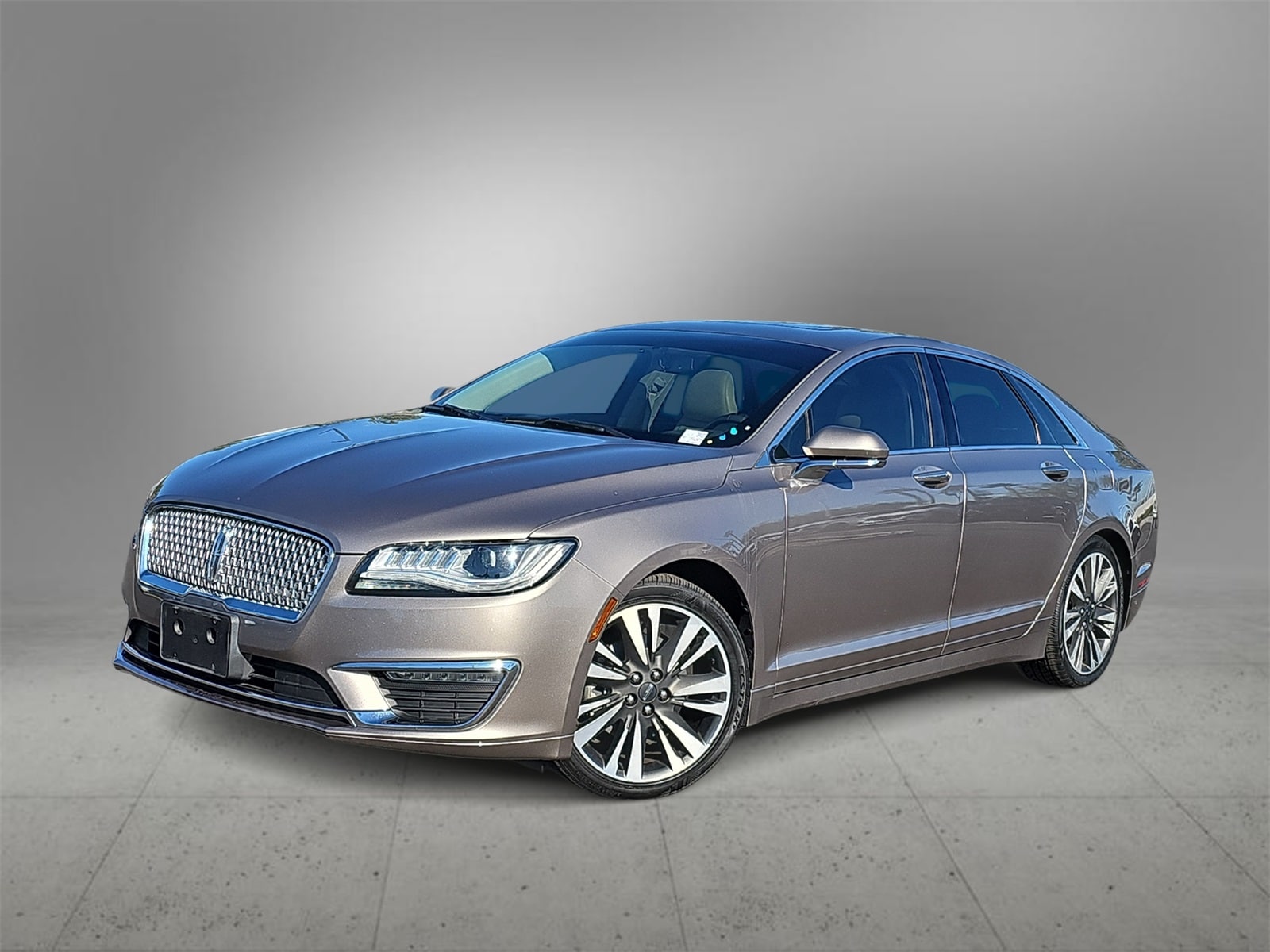 Thumbnail: 2018 Lincoln MKZ - 1