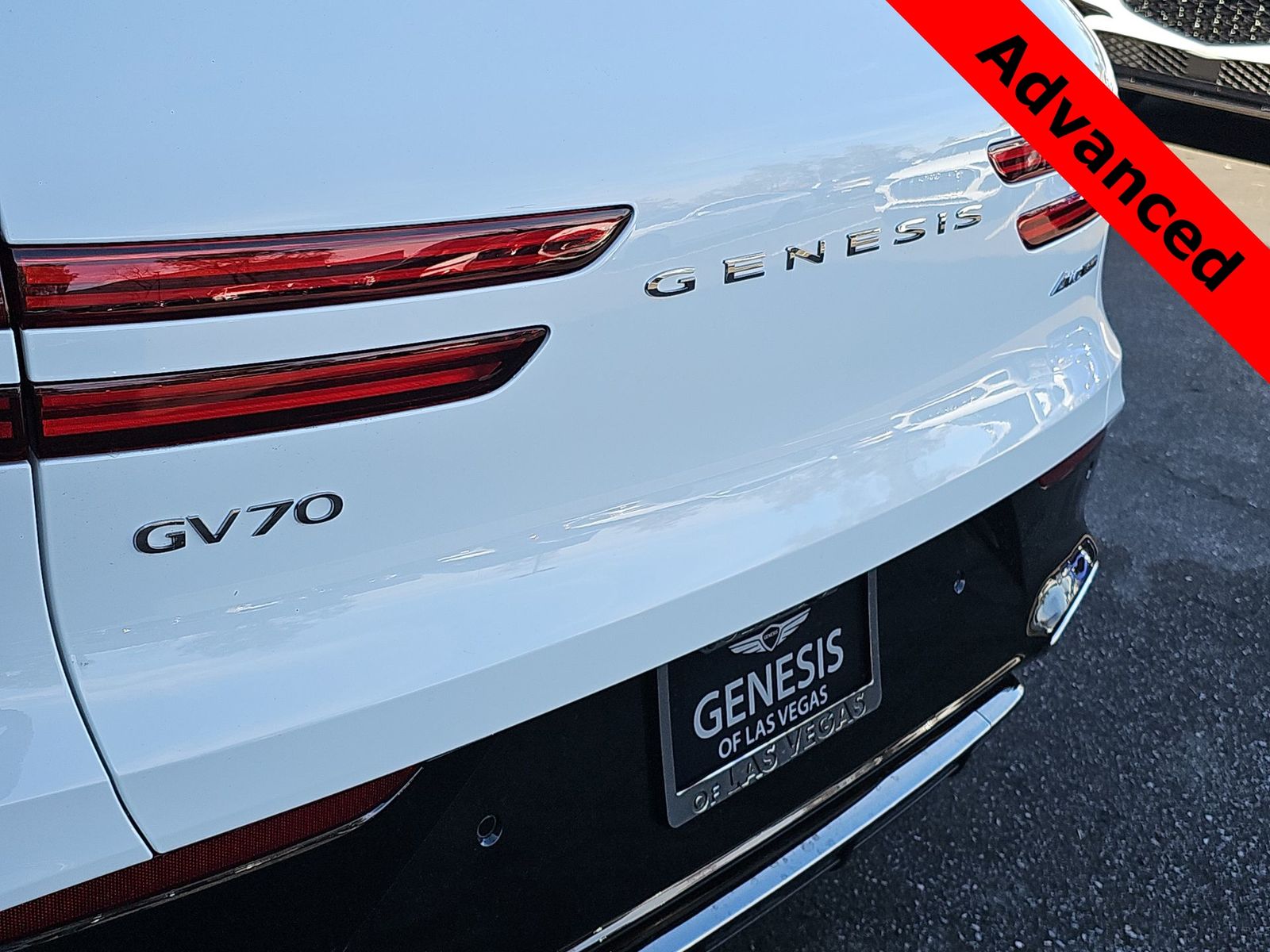 Thumbnail: 2026 Genesis GV70 - 11