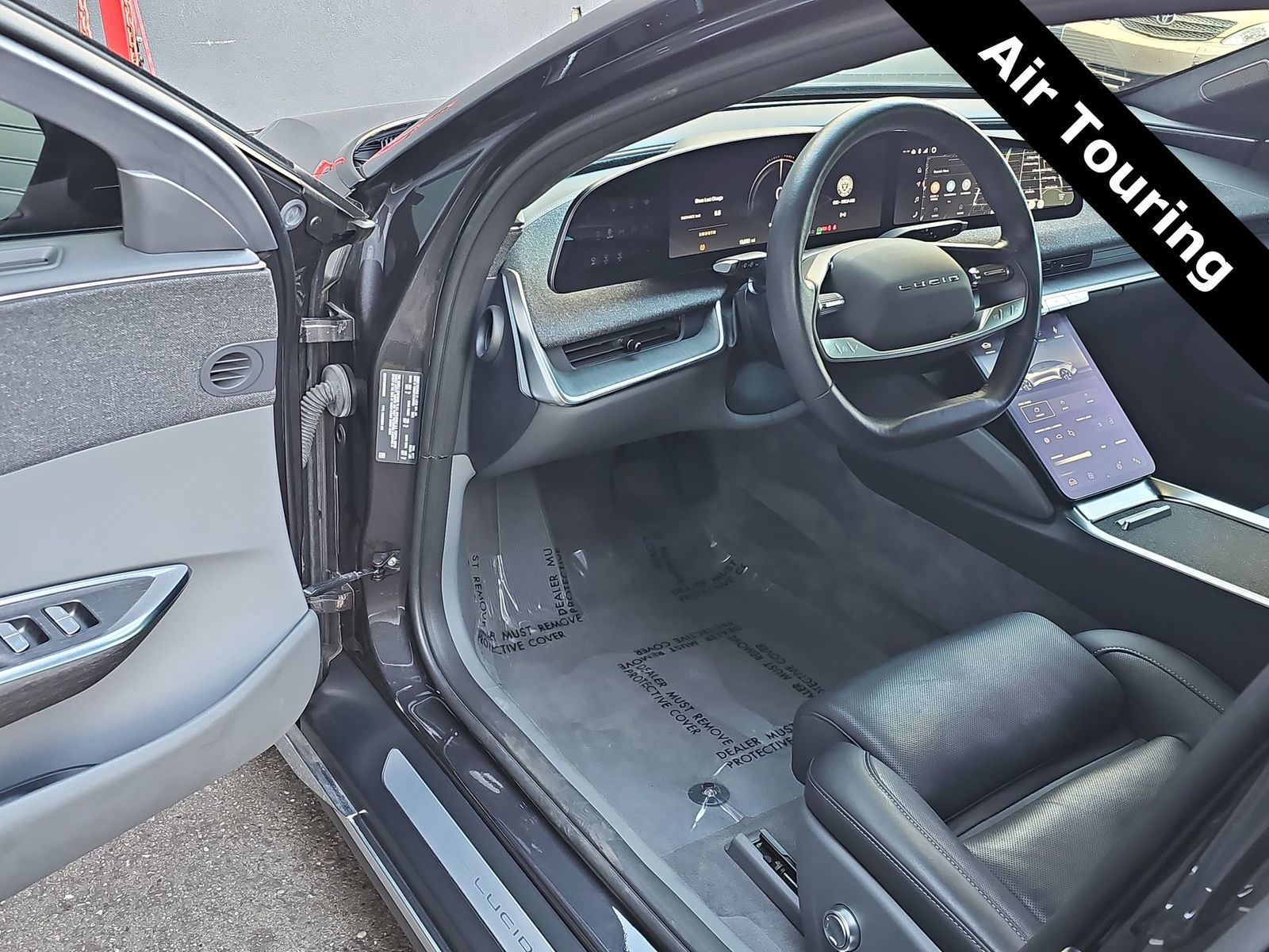 Thumbnail: 2024 Lucid Air - 10