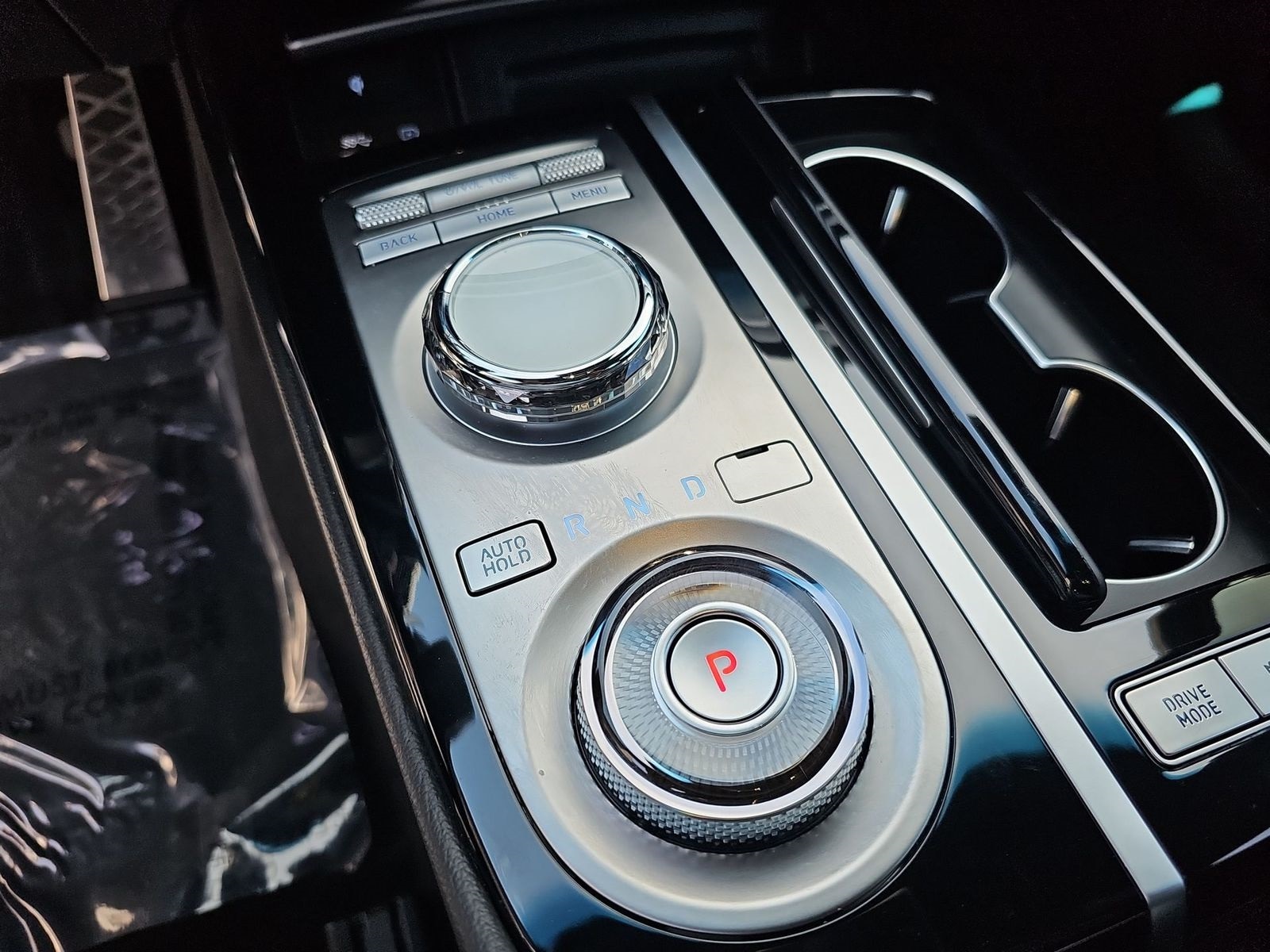 Thumbnail: 2024 Genesis G80 - 22