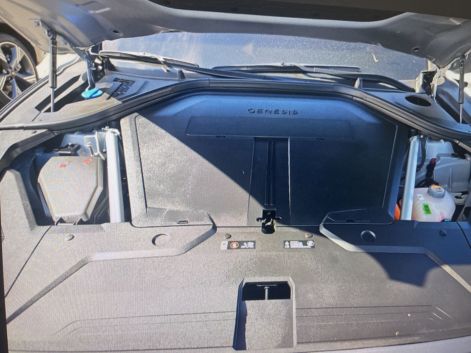 Thumbnail: 2026 Genesis GV70 - 6