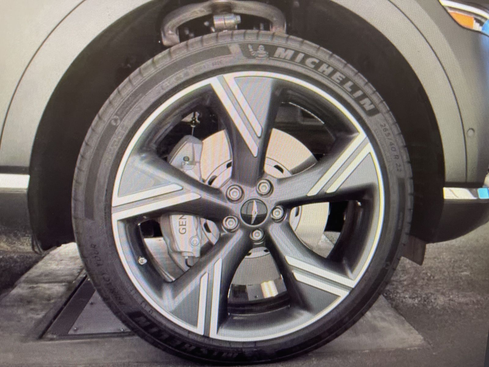 Thumbnail: 2026 Genesis GV80 - 13