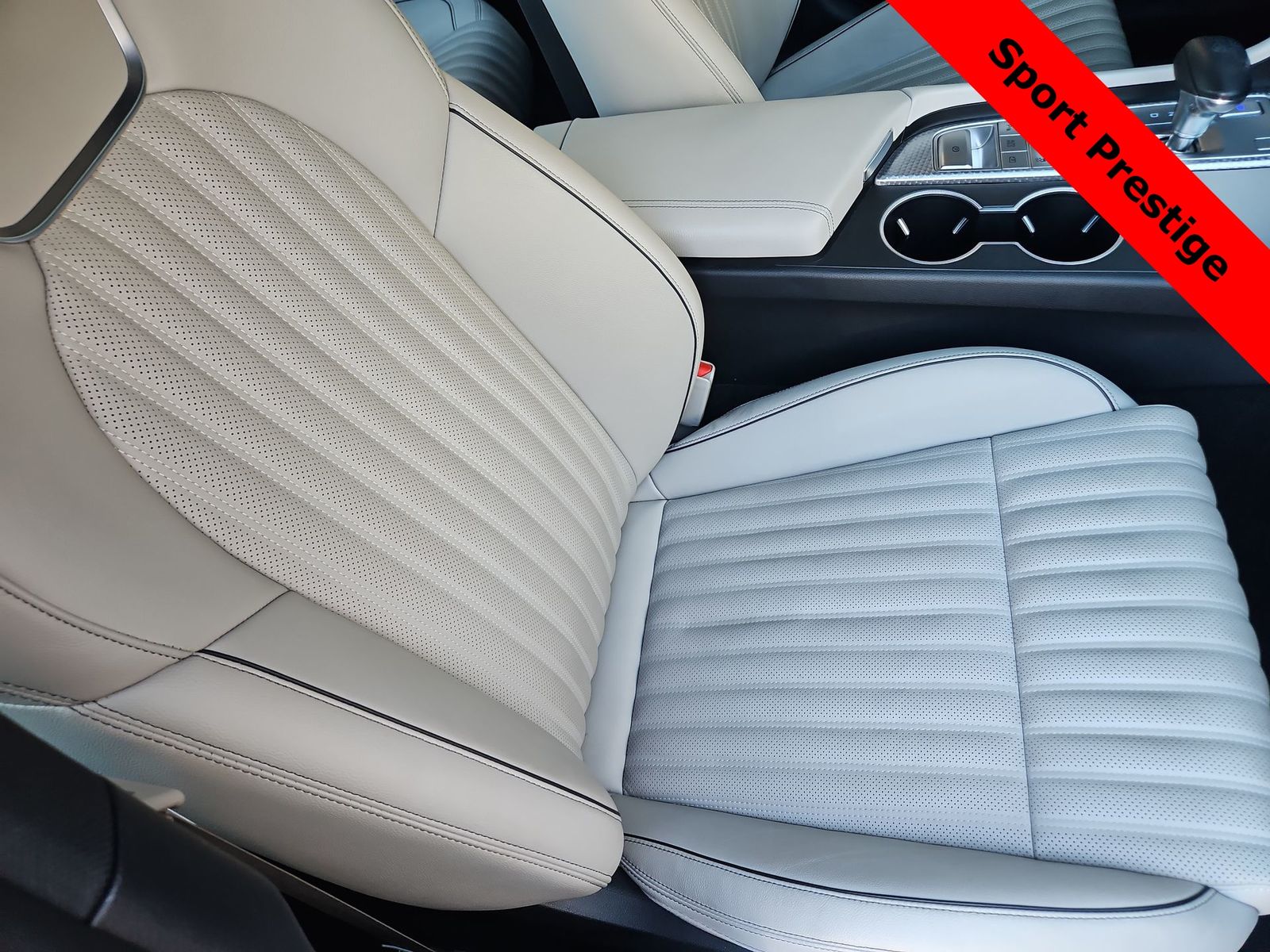 Thumbnail: 2023 Genesis G70 - 18