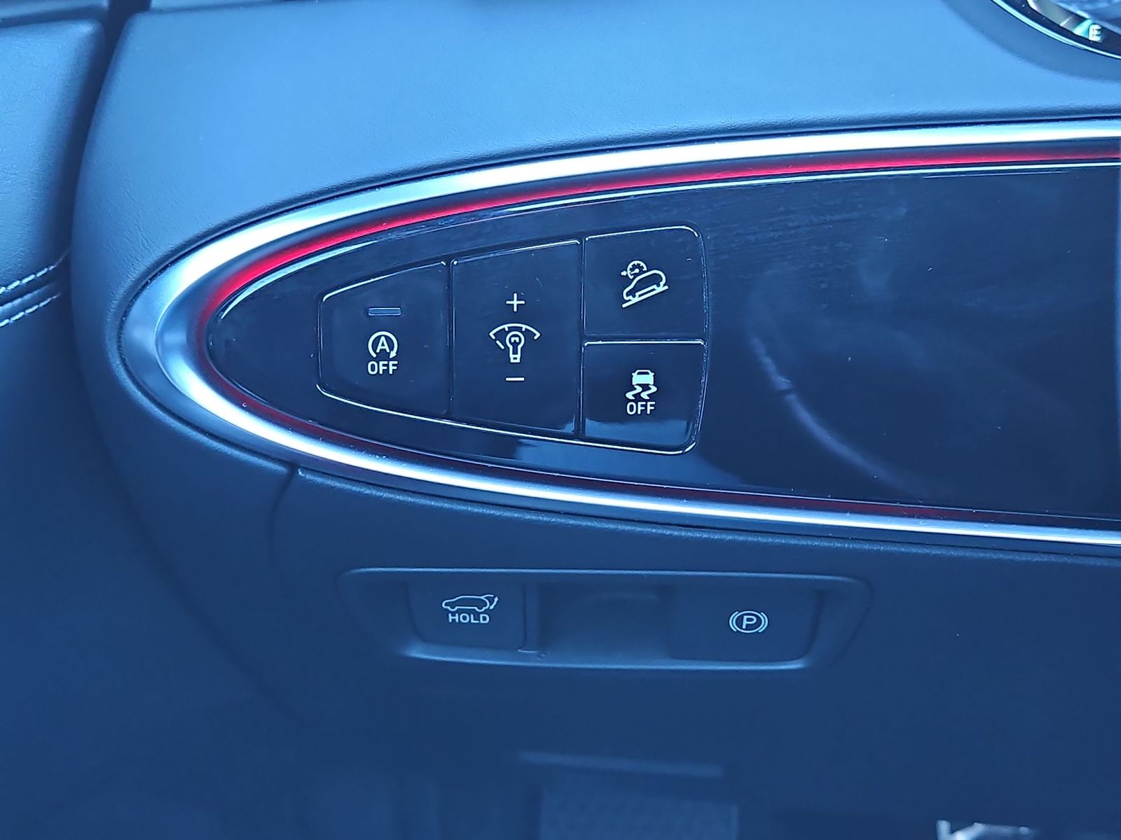 Thumbnail: 2022 Genesis GV70 - 33