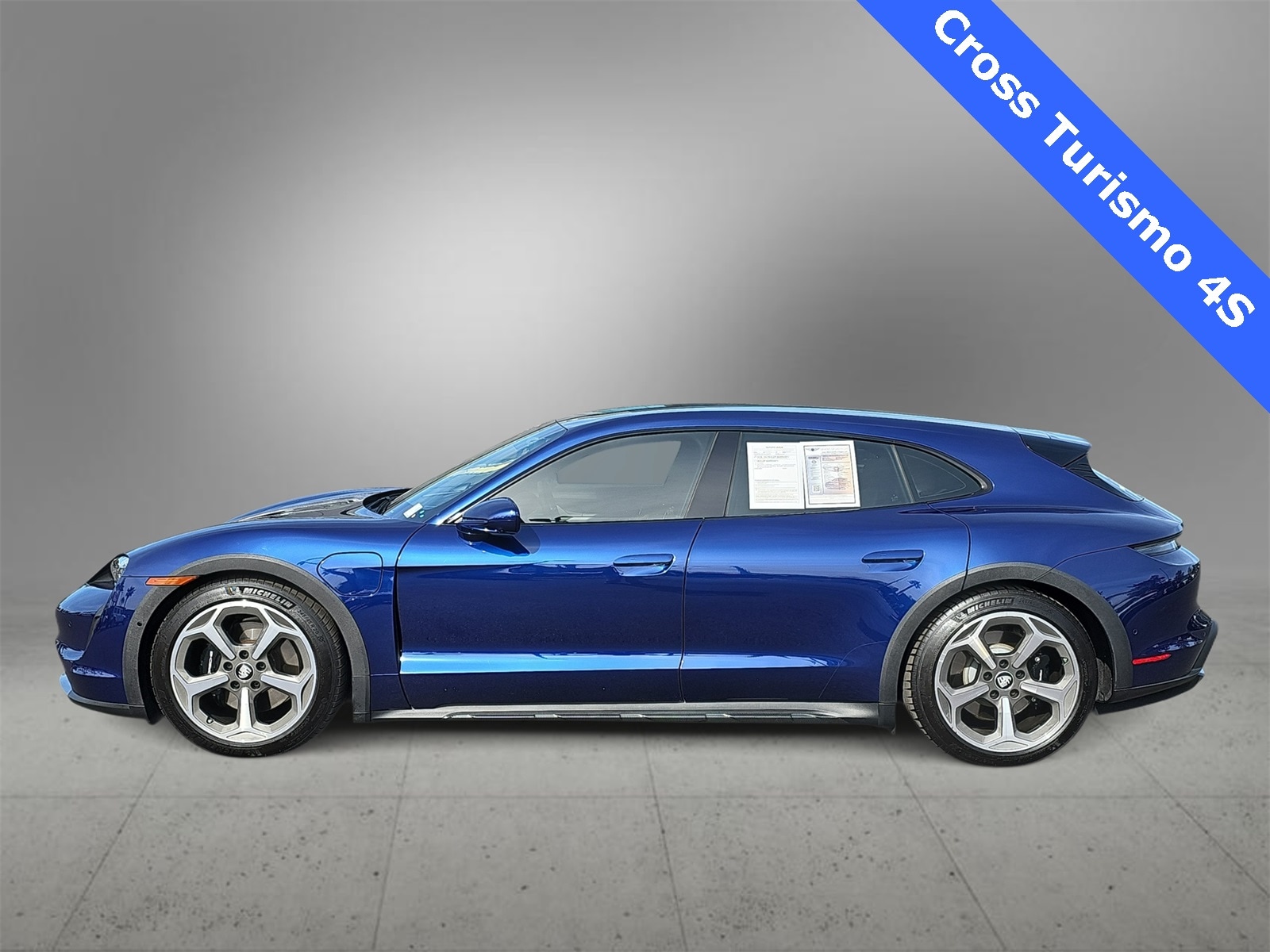 Thumbnail: 2023 Porsche Taycan - 5