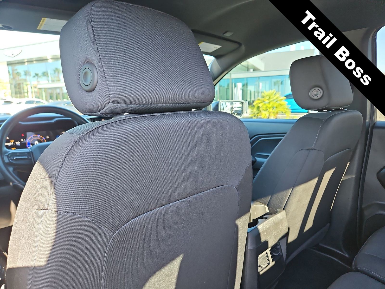 Thumbnail: 2024 Chevrolet Colorado - 16