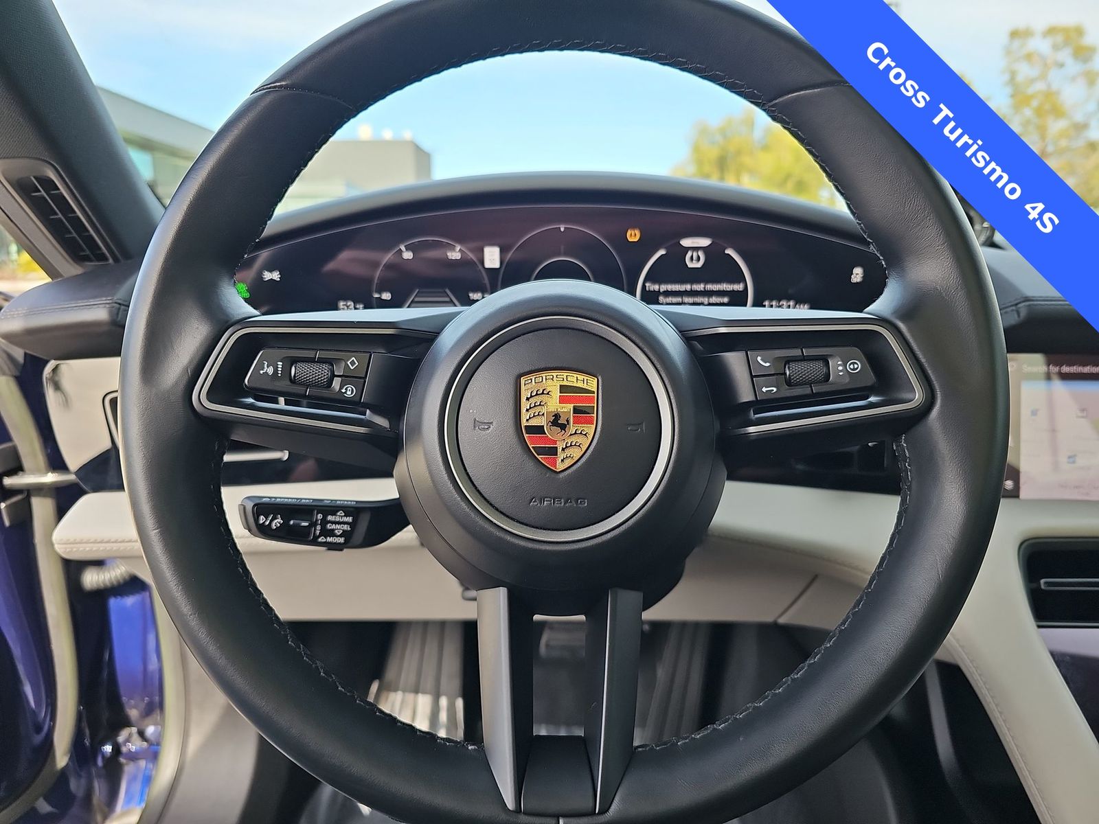 Thumbnail: 2023 Porsche Taycan - 18