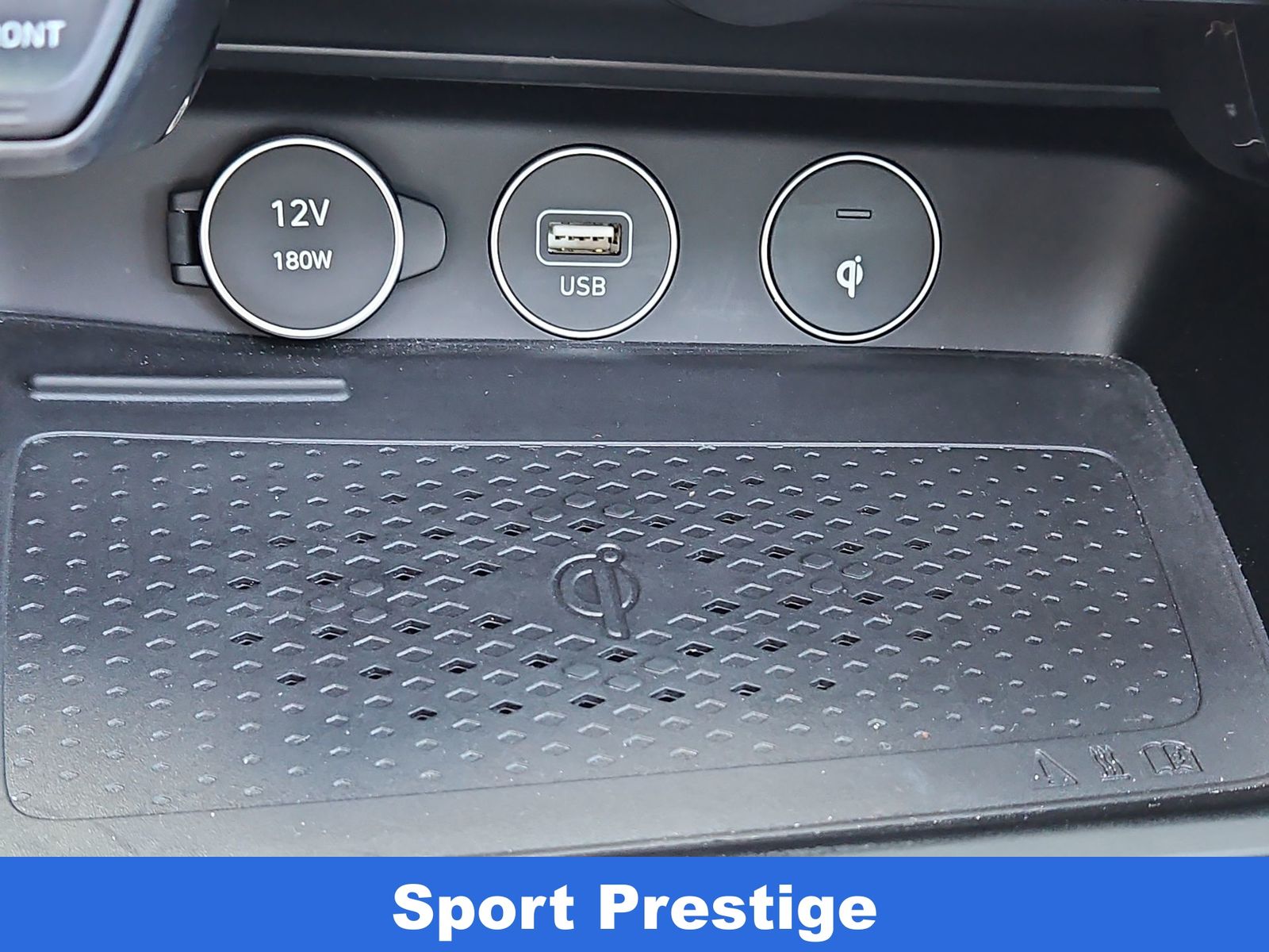 Thumbnail: 2023 Genesis G70 - 30