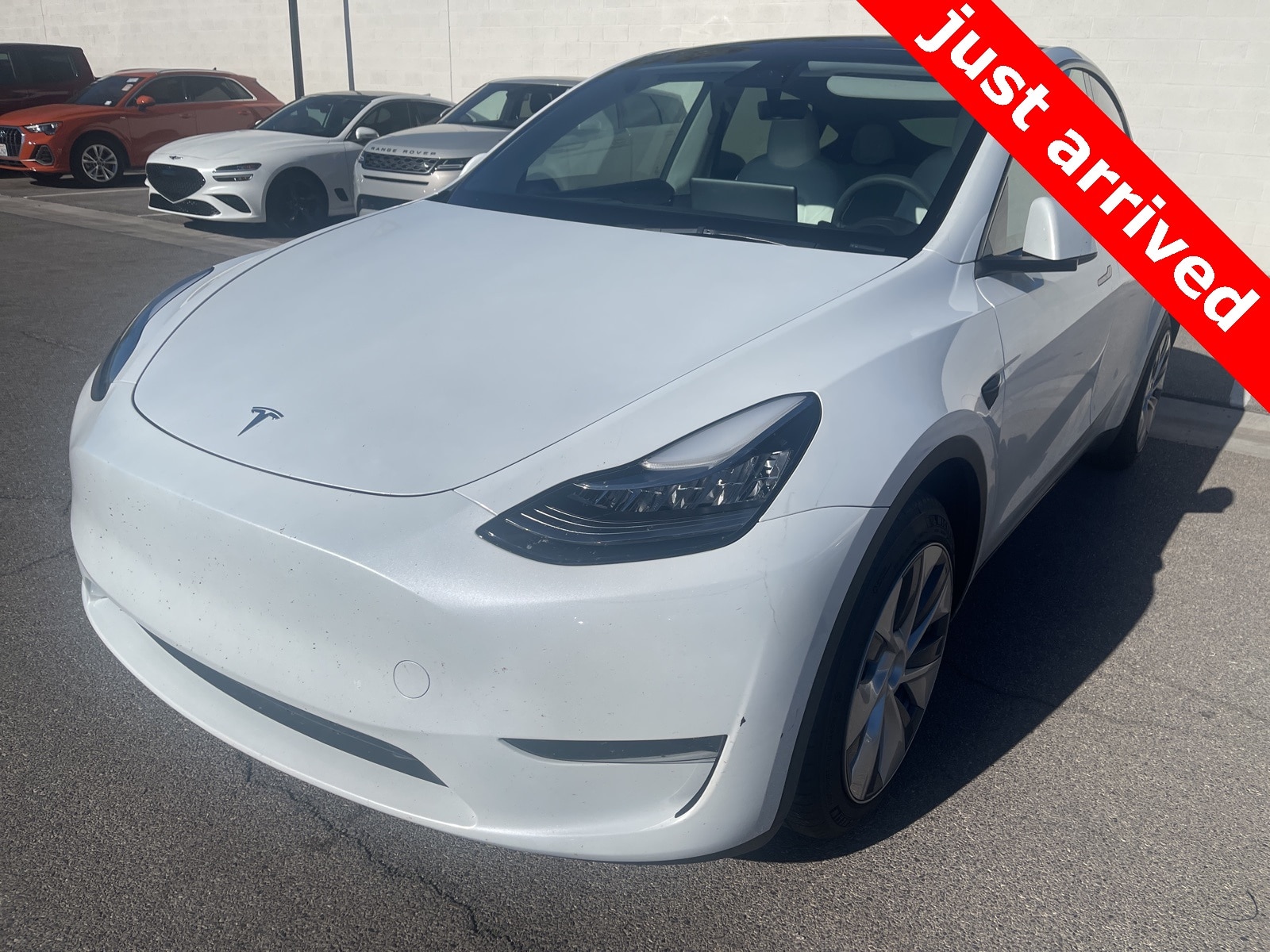 Used 2023 Tesla Model Y Long Range with VIN 7SAYGDEE2PA099569 for sale in Kansas City