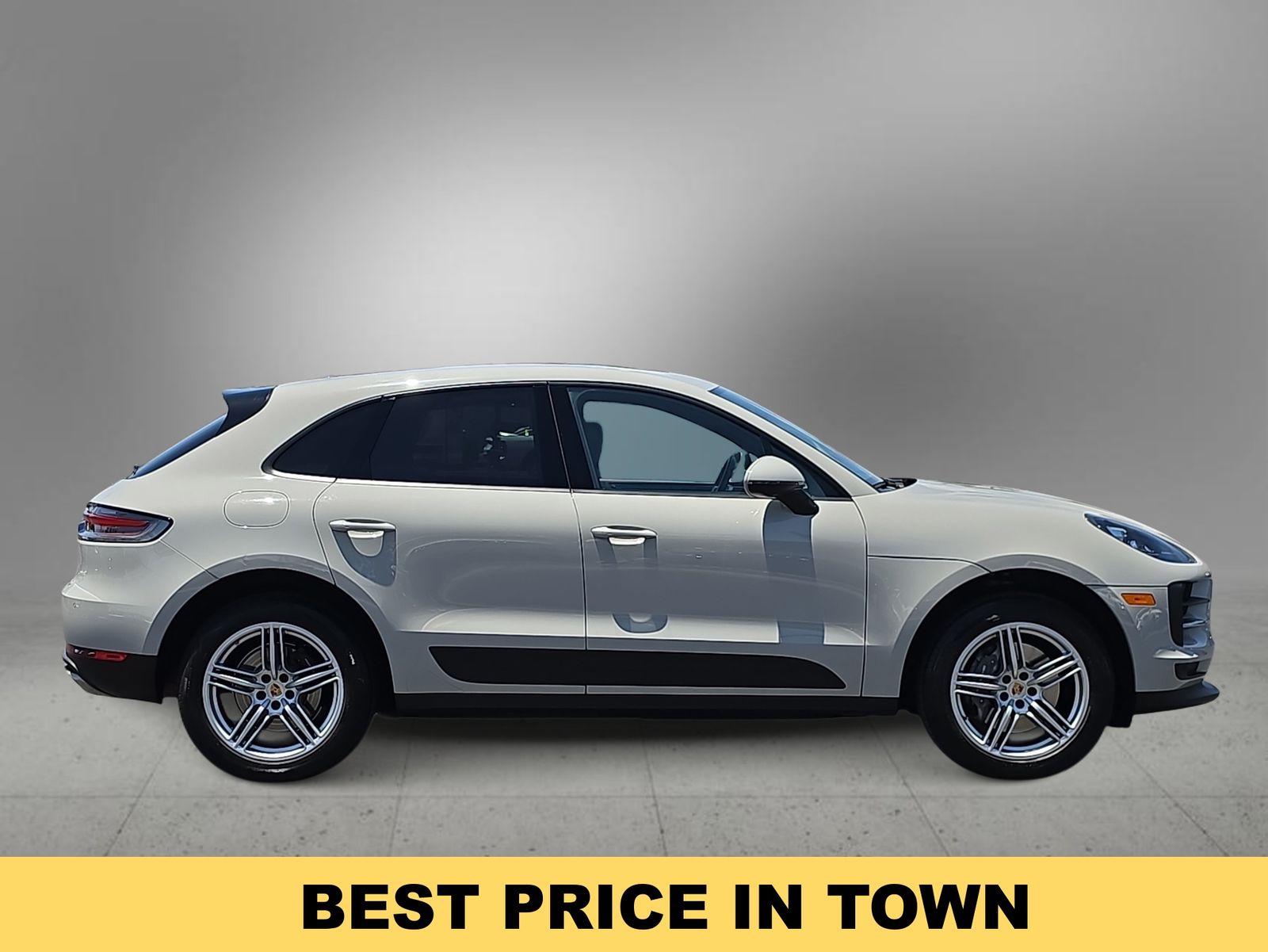Thumbnail: 2021 Porsche Macan - 9