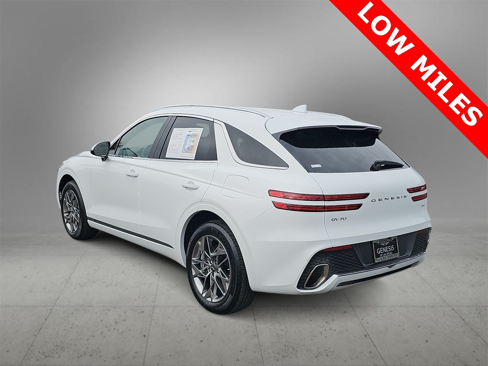 Thumbnail: 2025 Genesis GV70 - 6