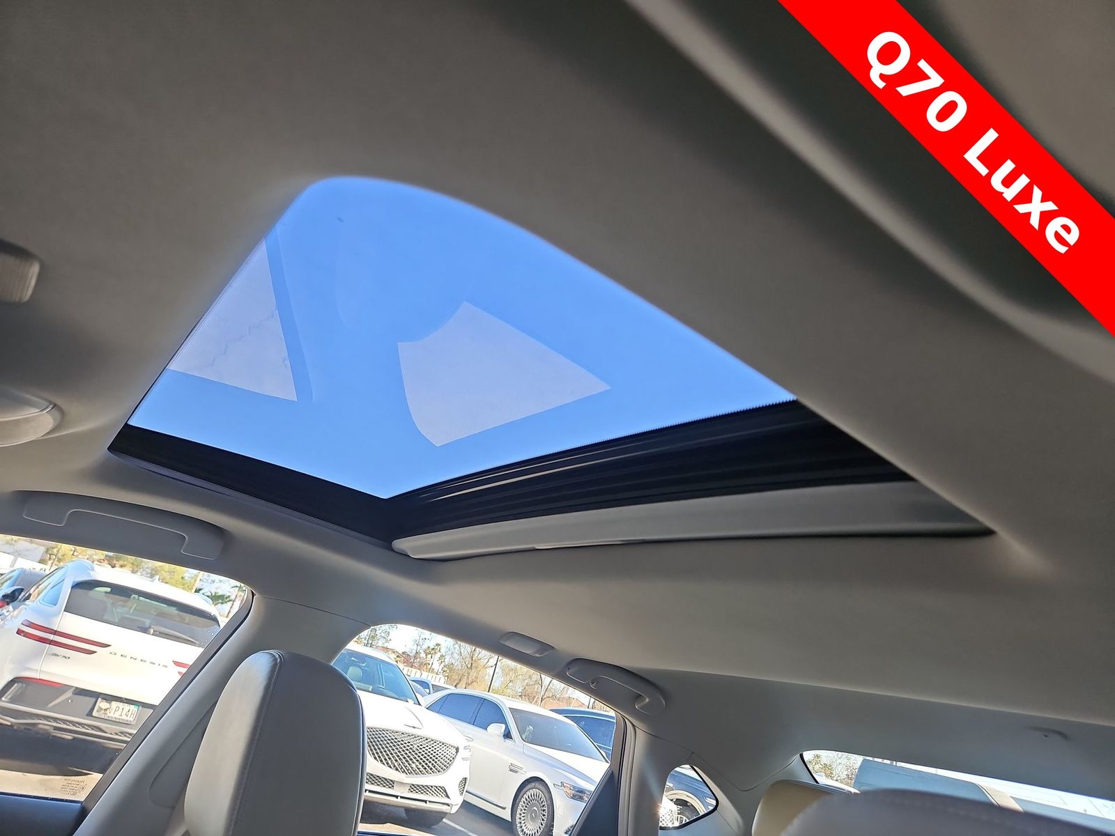 Thumbnail: 2019 INFINITI Q70 - 28