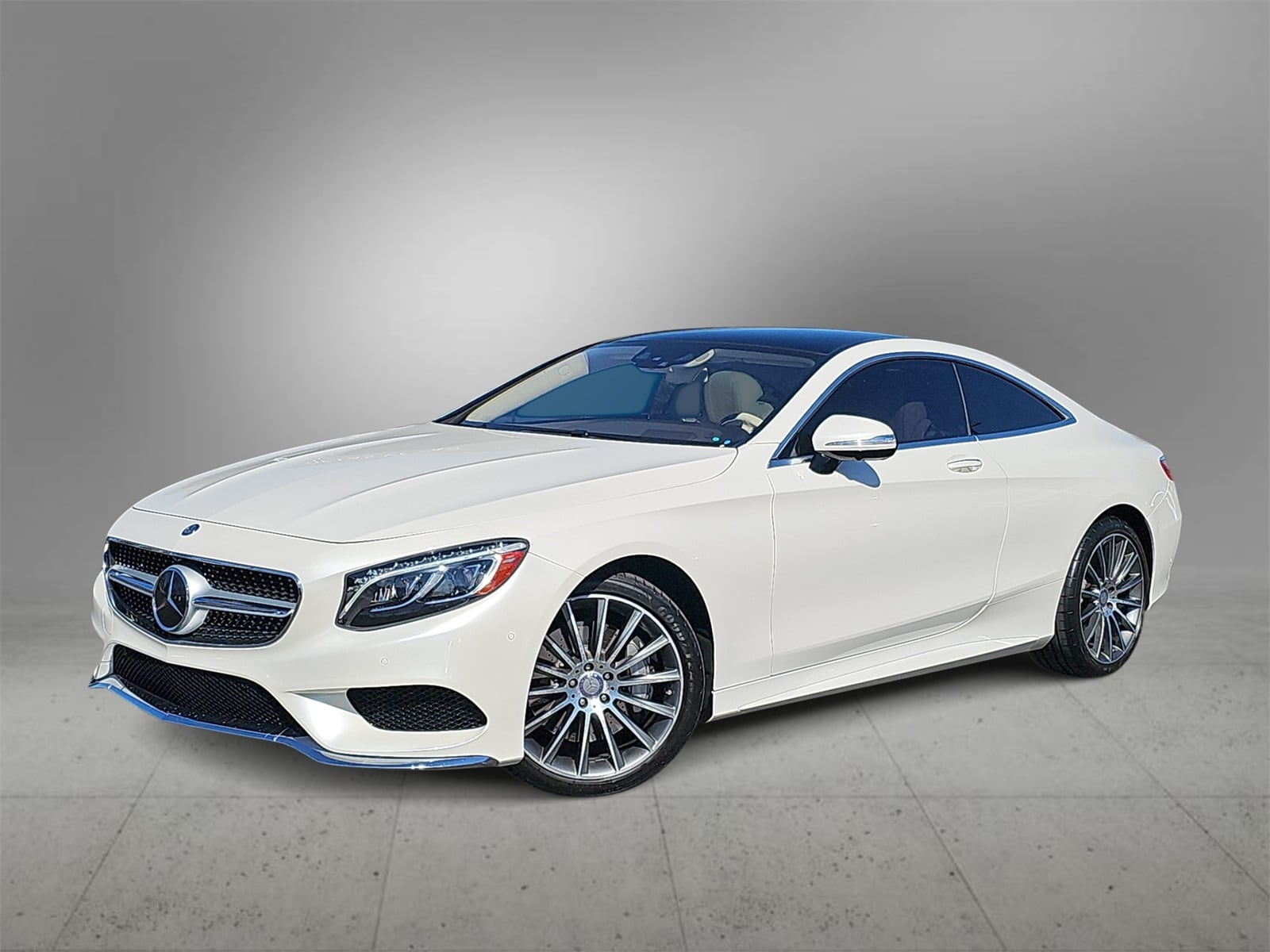 Thumbnail: 2015 Mercedes-Benz S-Class - 1