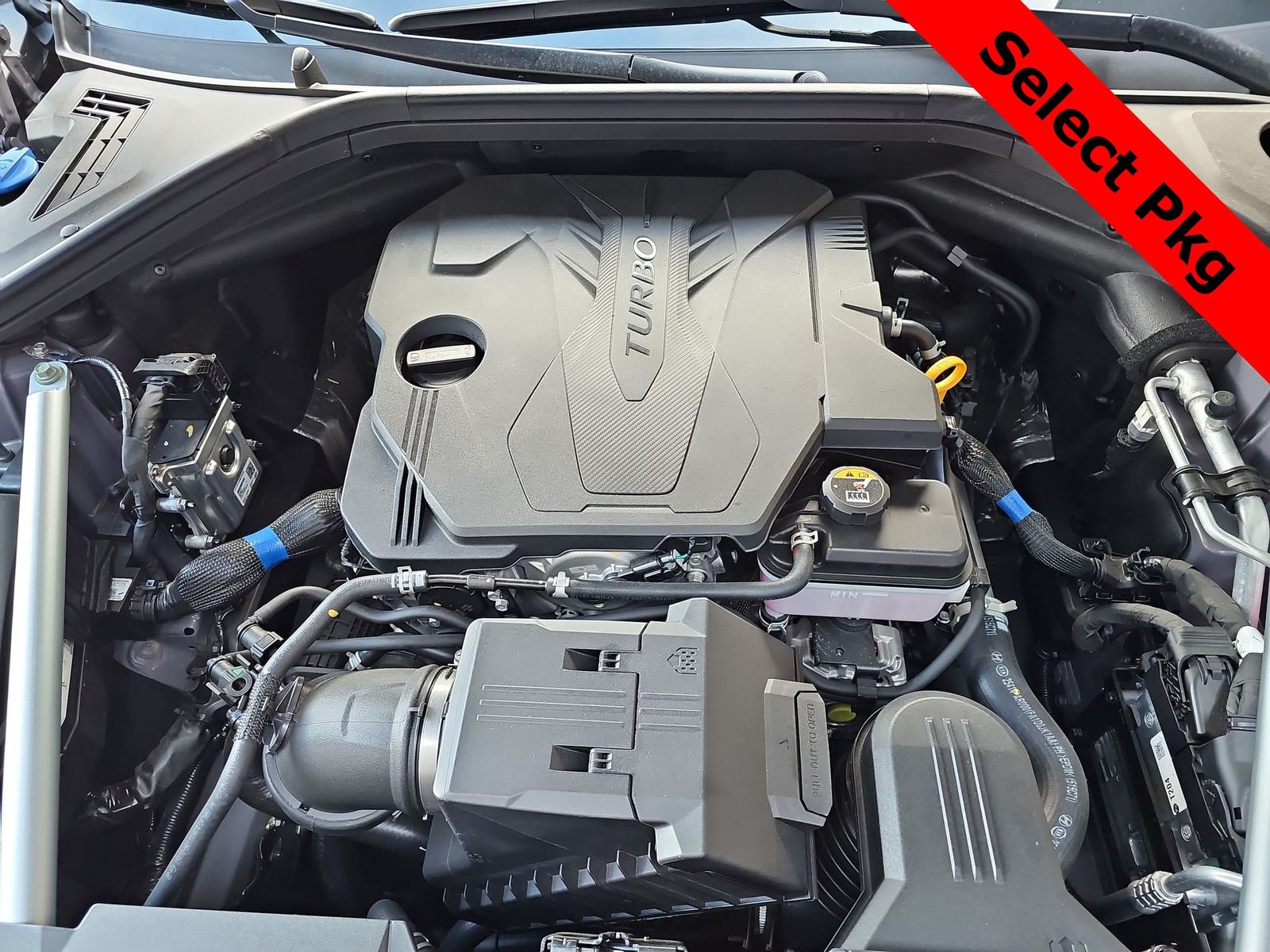 Thumbnail: 2026 Genesis GV70 - 13