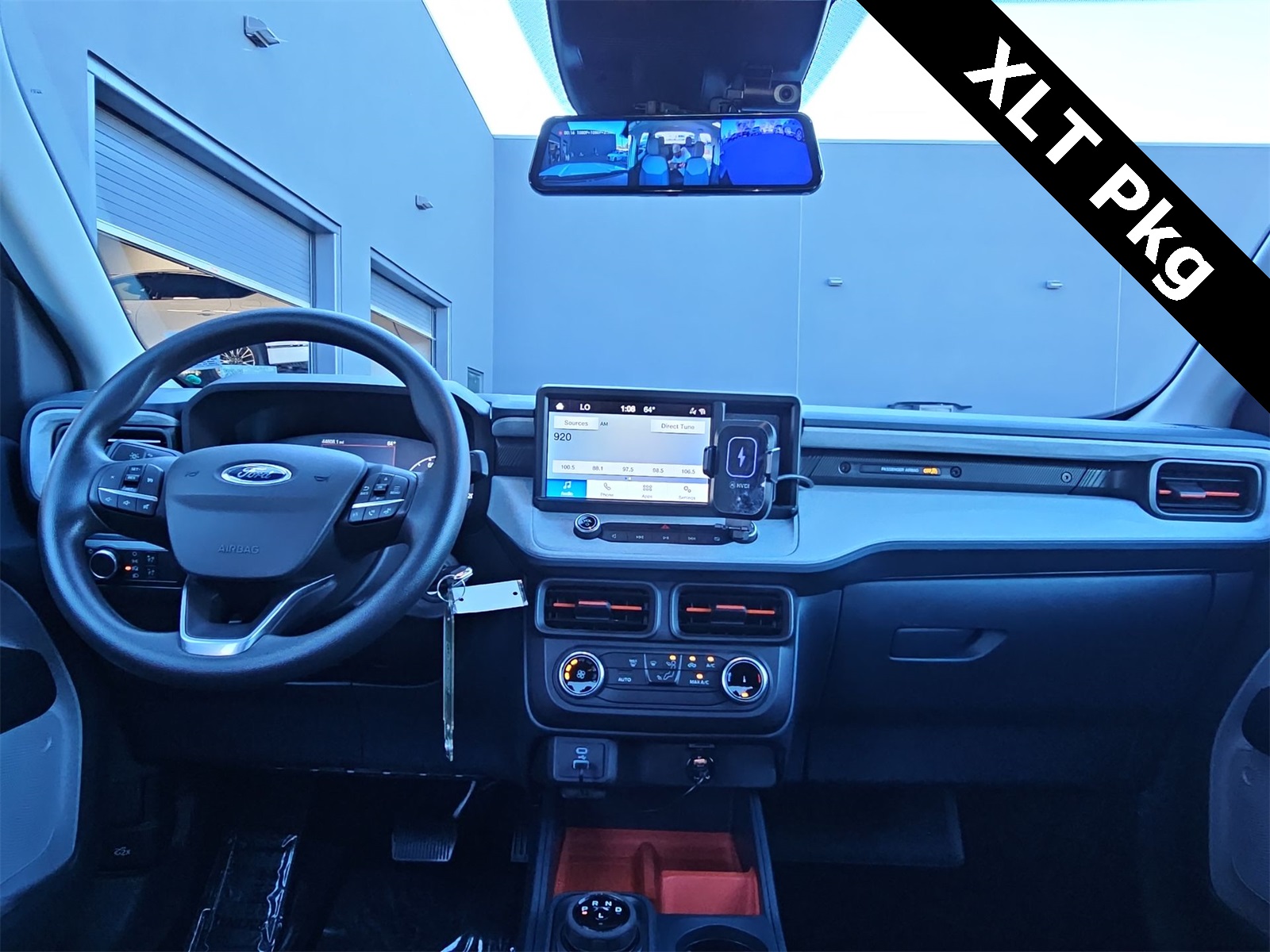 Thumbnail: 2022 Ford Maverick - 14