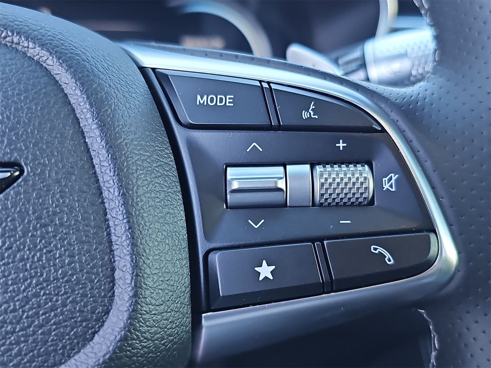 Thumbnail: 2026 Genesis G70 - 27