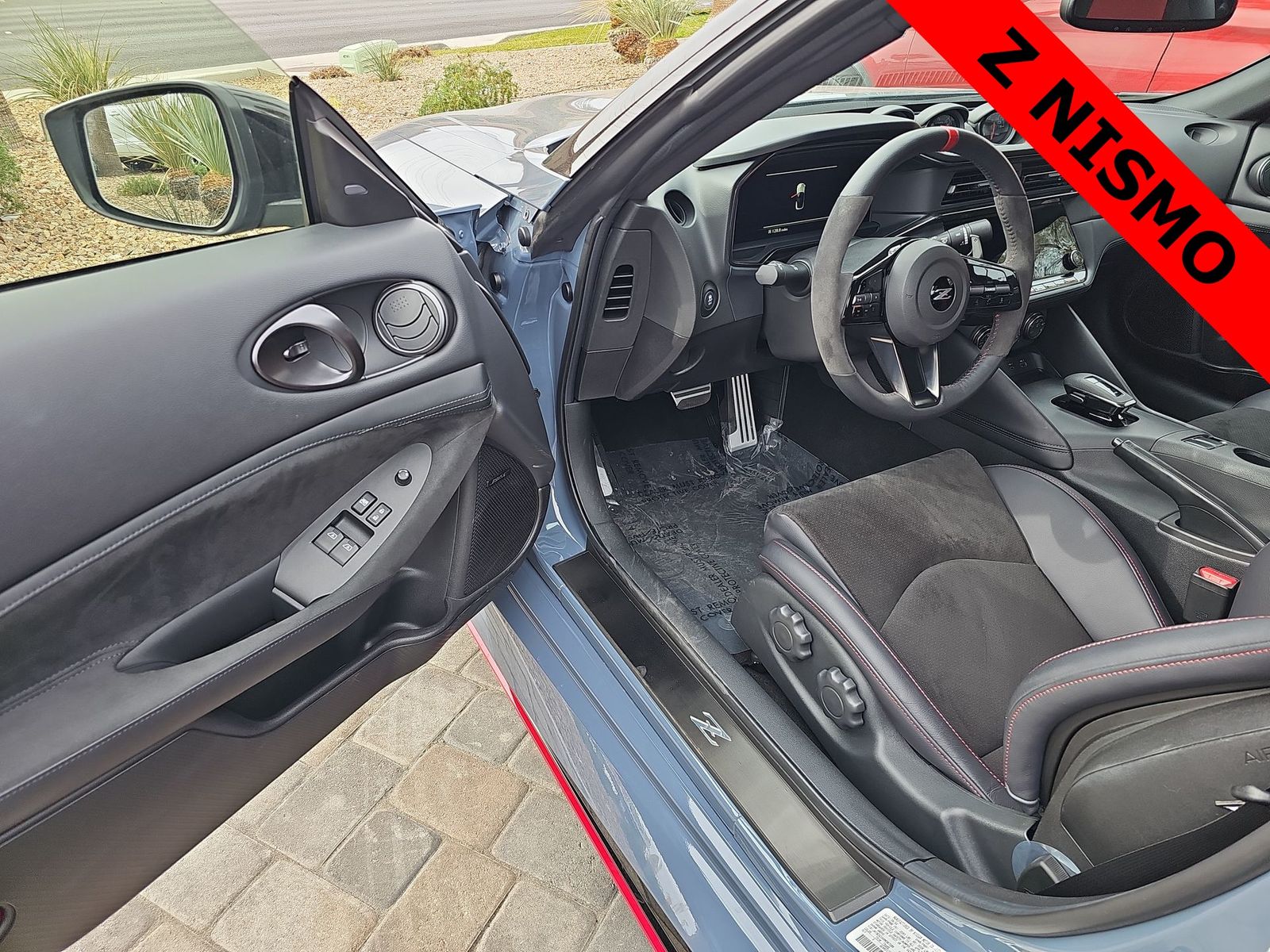 Thumbnail: 2024 Nissan Z - 10