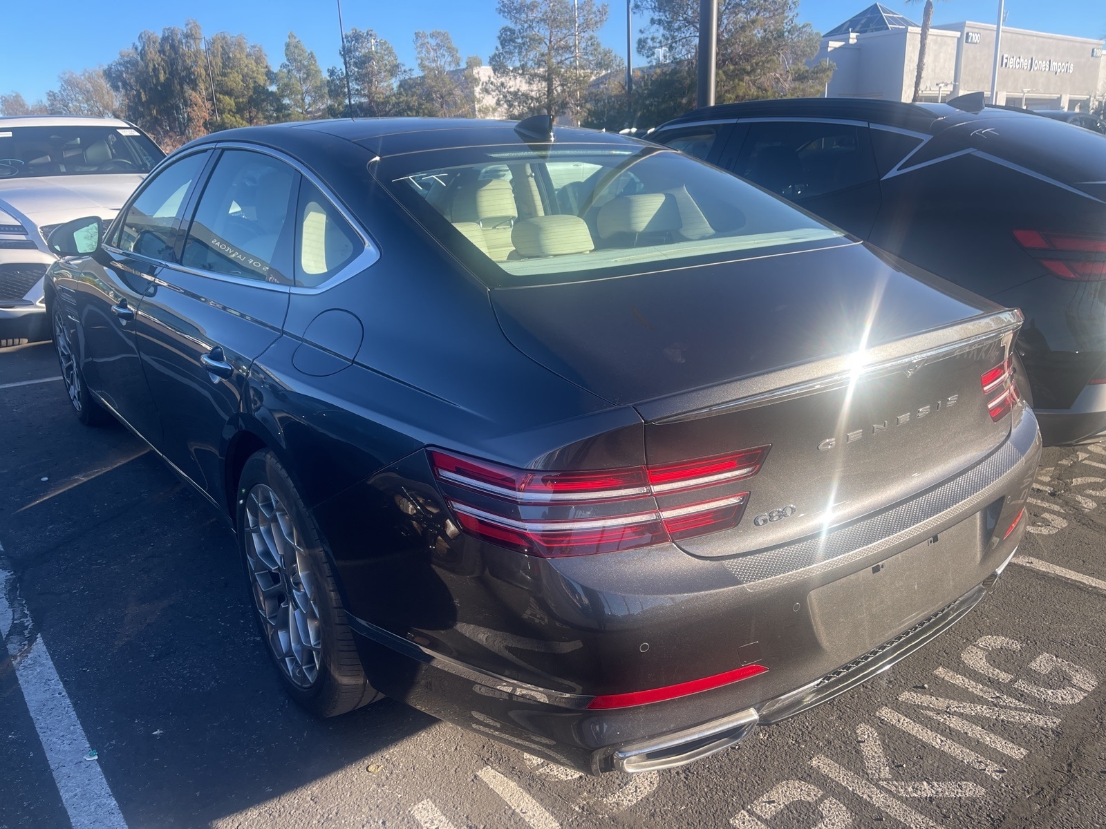 Thumbnail: 2023 Genesis G80 - 8