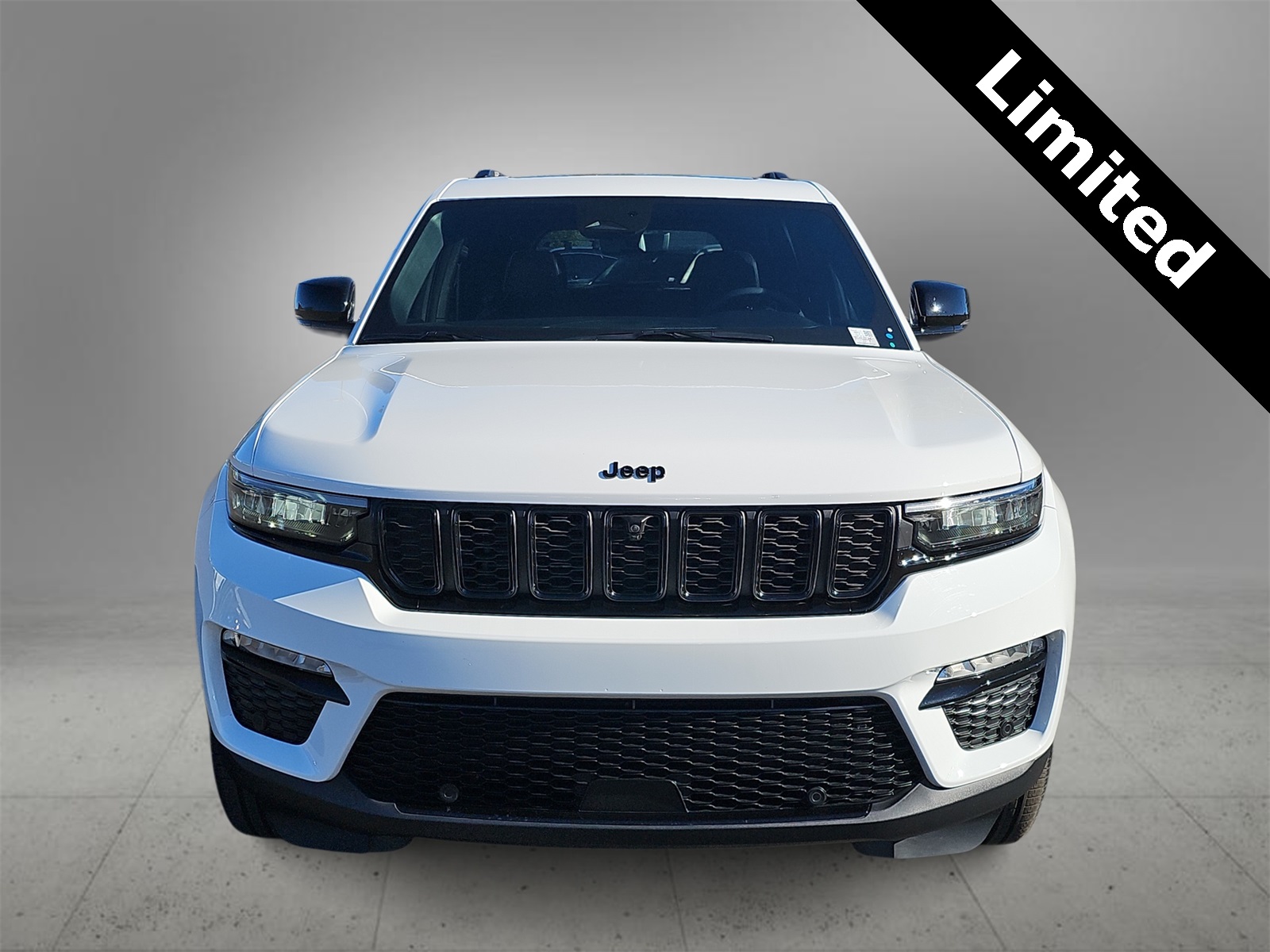 Thumbnail: 2025 Jeep Grand Cherokee - 3
