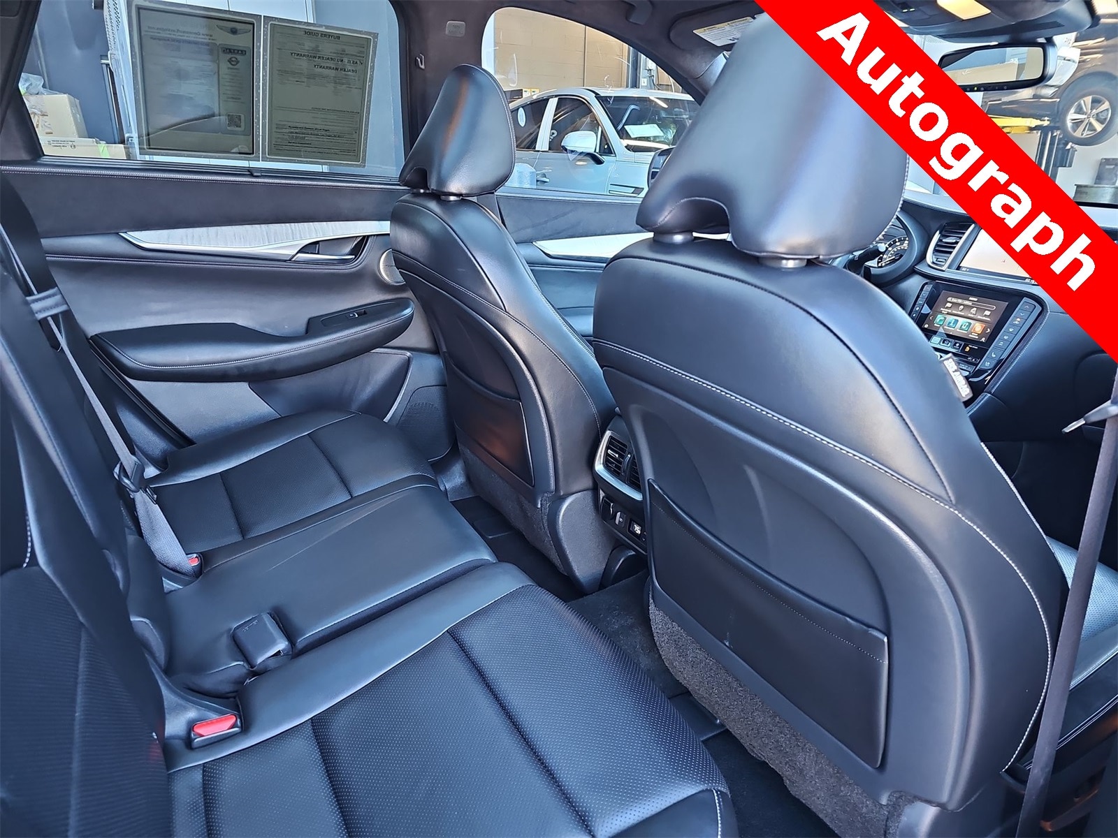 Thumbnail: 2020 INFINITI QX50 - 16